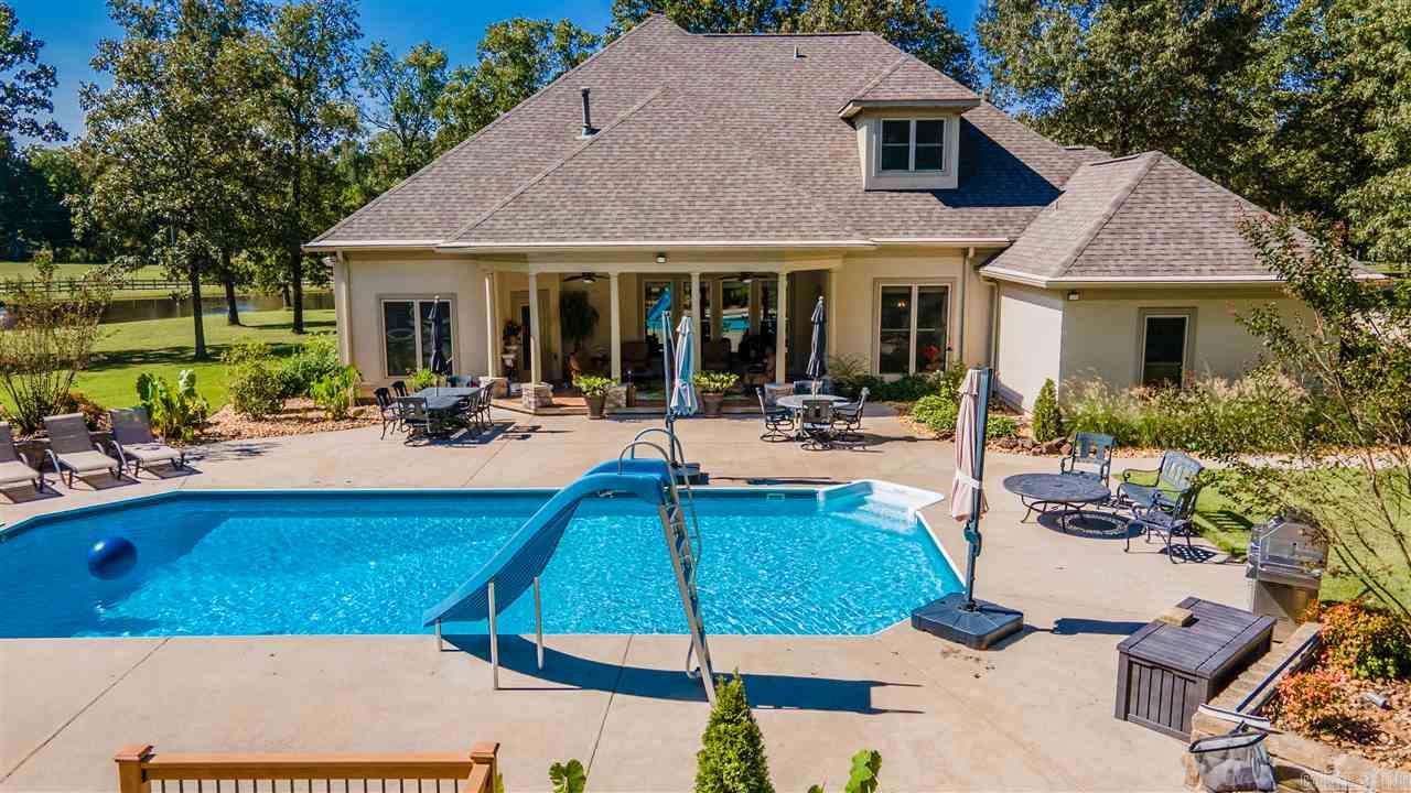LYNNFIELD CE - Residential