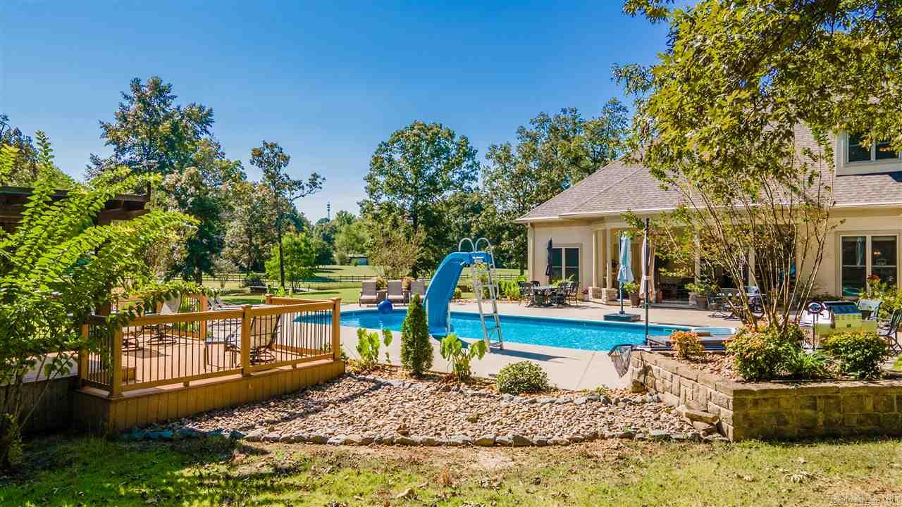 LYNNFIELD CE - Residential