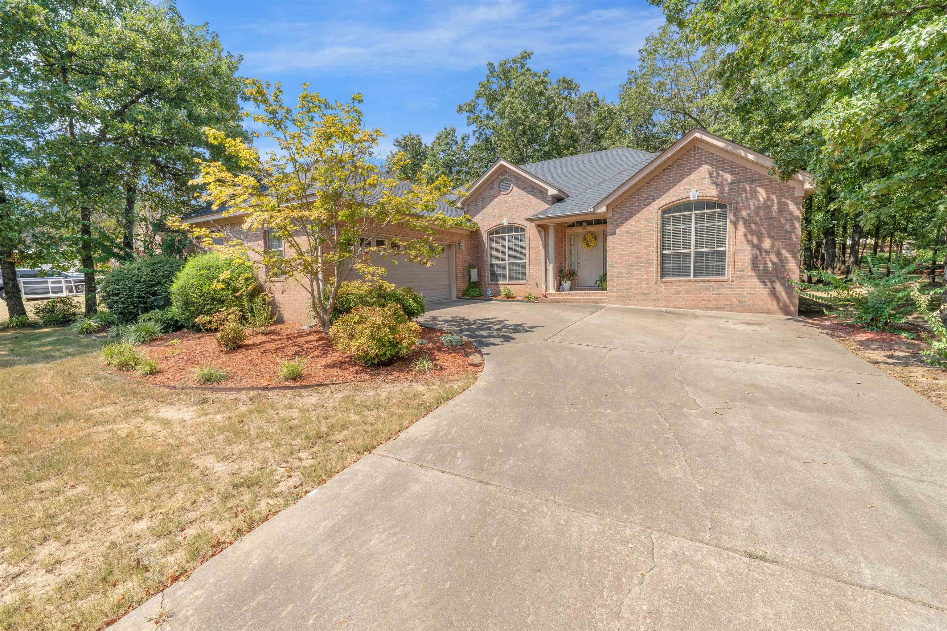 Welcome to this beautifully maintained one-owner home built in 2002! This inviting all-brick, one-story residence offers a perfect blend of comfort and style, featuring three spacious bedrooms and two full bathrooms. The luxurious primary suite boasts dual full vanities, a relaxing jetted tub, a walk-in shower, and an expansive walk-in closet. The suite is separate from the guest rooms, providing the privacy you're looking for. Enjoy a semi-open layout that includes an elegant living room, dining room, a cozy breakfast nook, and a convenient breakfast bar. The kitchen is a chef’s delight with new granite countertops, an eye-catching new backsplash, and all kitchen appliances updated in 2022. With a brand new roof installed in 2023 and fresh paint throughout, this home is perfect for anyone seeking a spacious, move-in-ready property with modern amenities. Don’t miss your chance to make it yours—contact me today for a private showing!