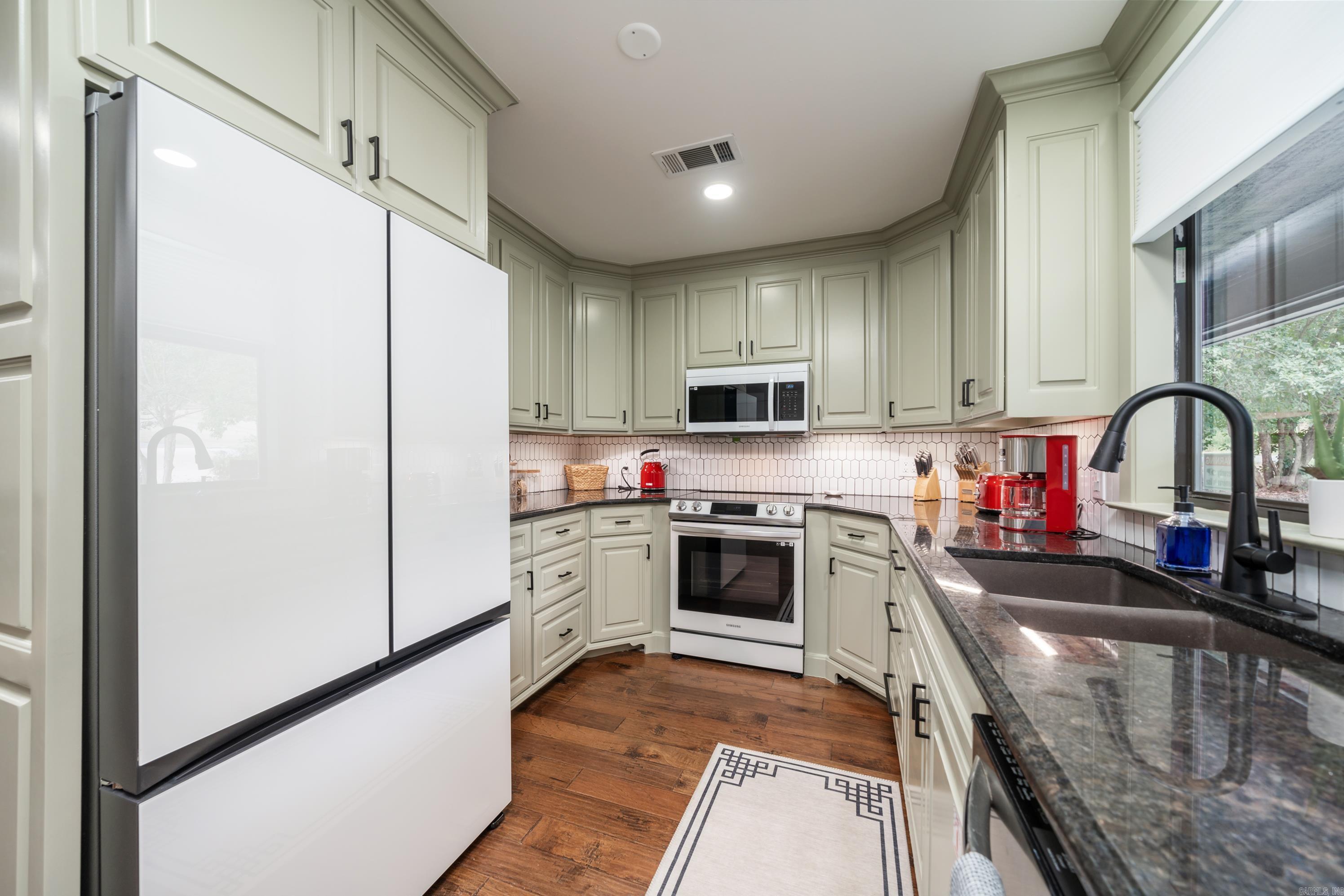 Parkshores #2 - Residential