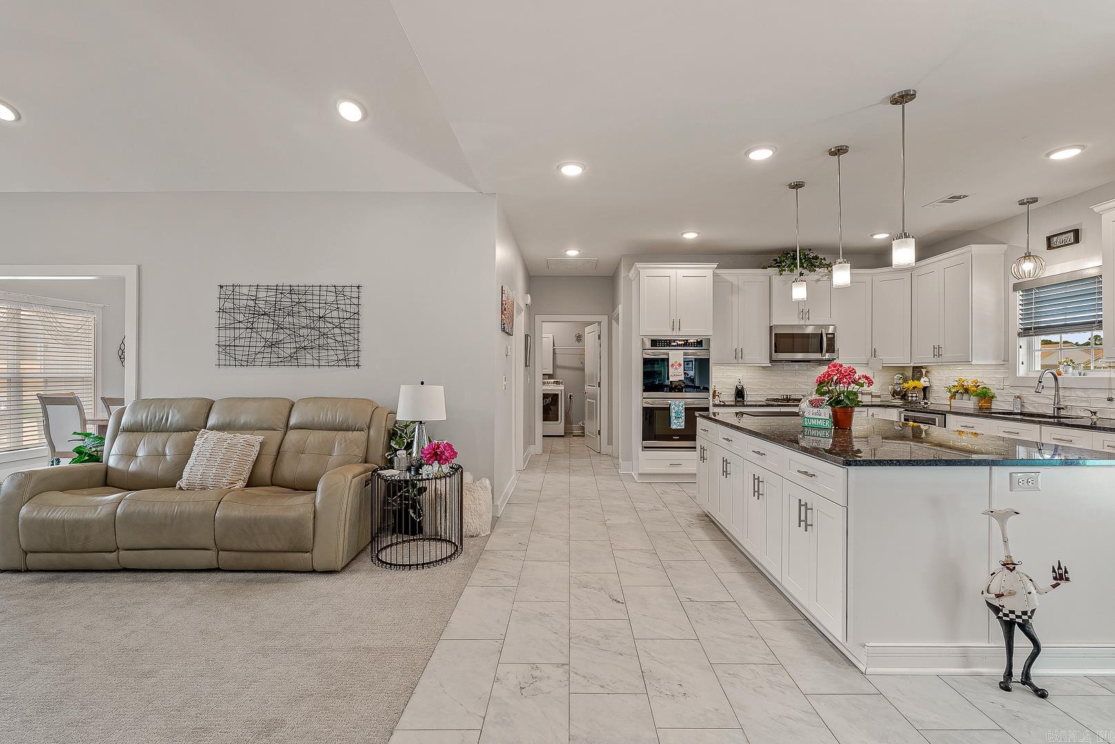 SILO RIDGE ESTATES - Residential