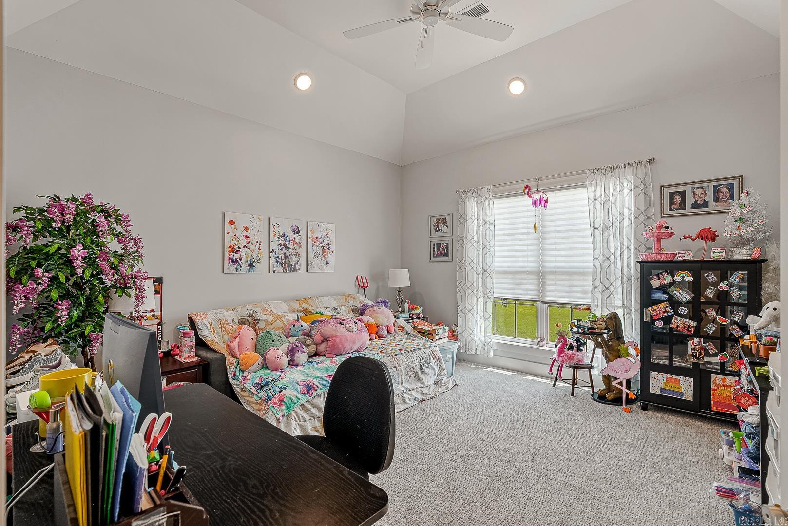 SILO RIDGE ESTATES - Residential