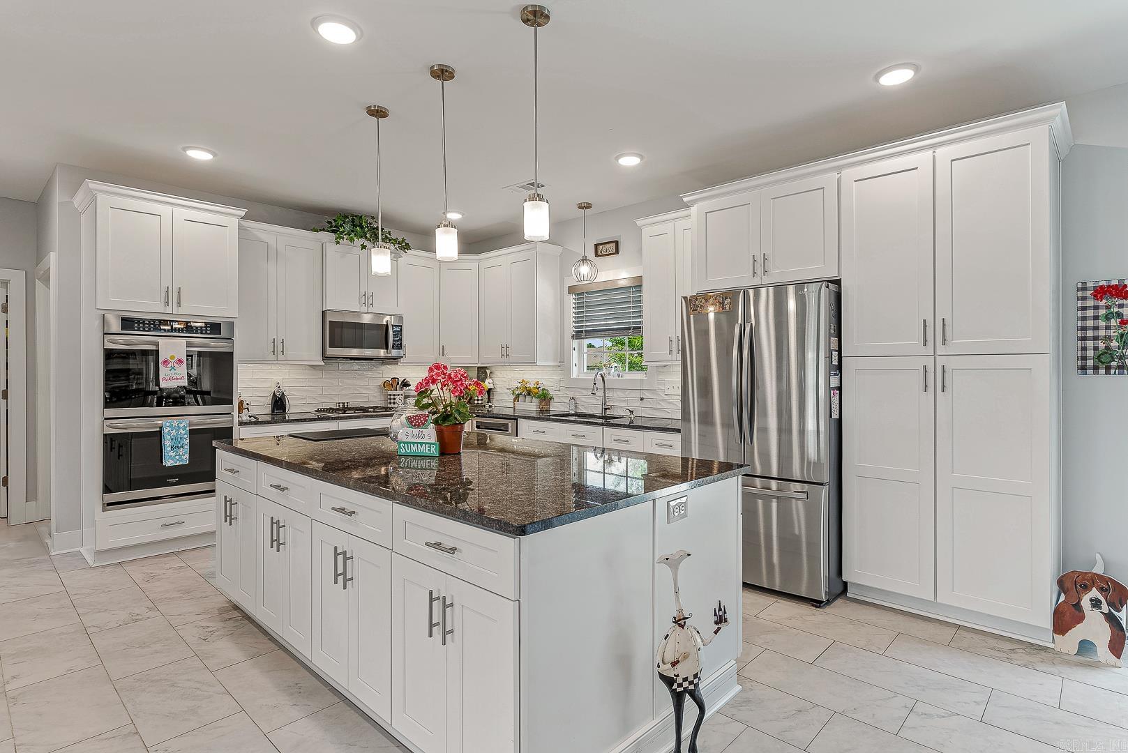 SILO RIDGE ESTATES - Residential