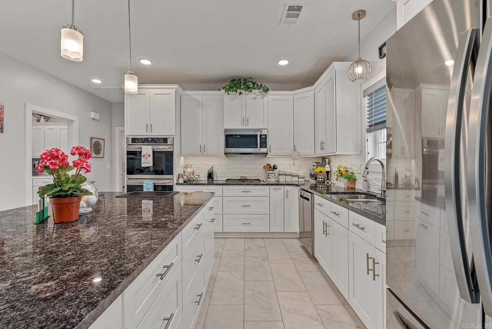 SILO RIDGE ESTATES - Residential