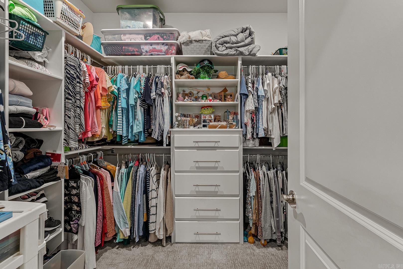 SILO RIDGE ESTATES - Residential