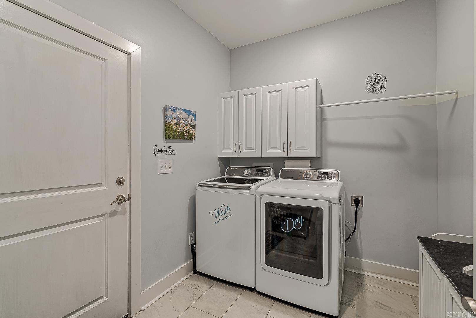 SILO RIDGE ESTATES - Residential