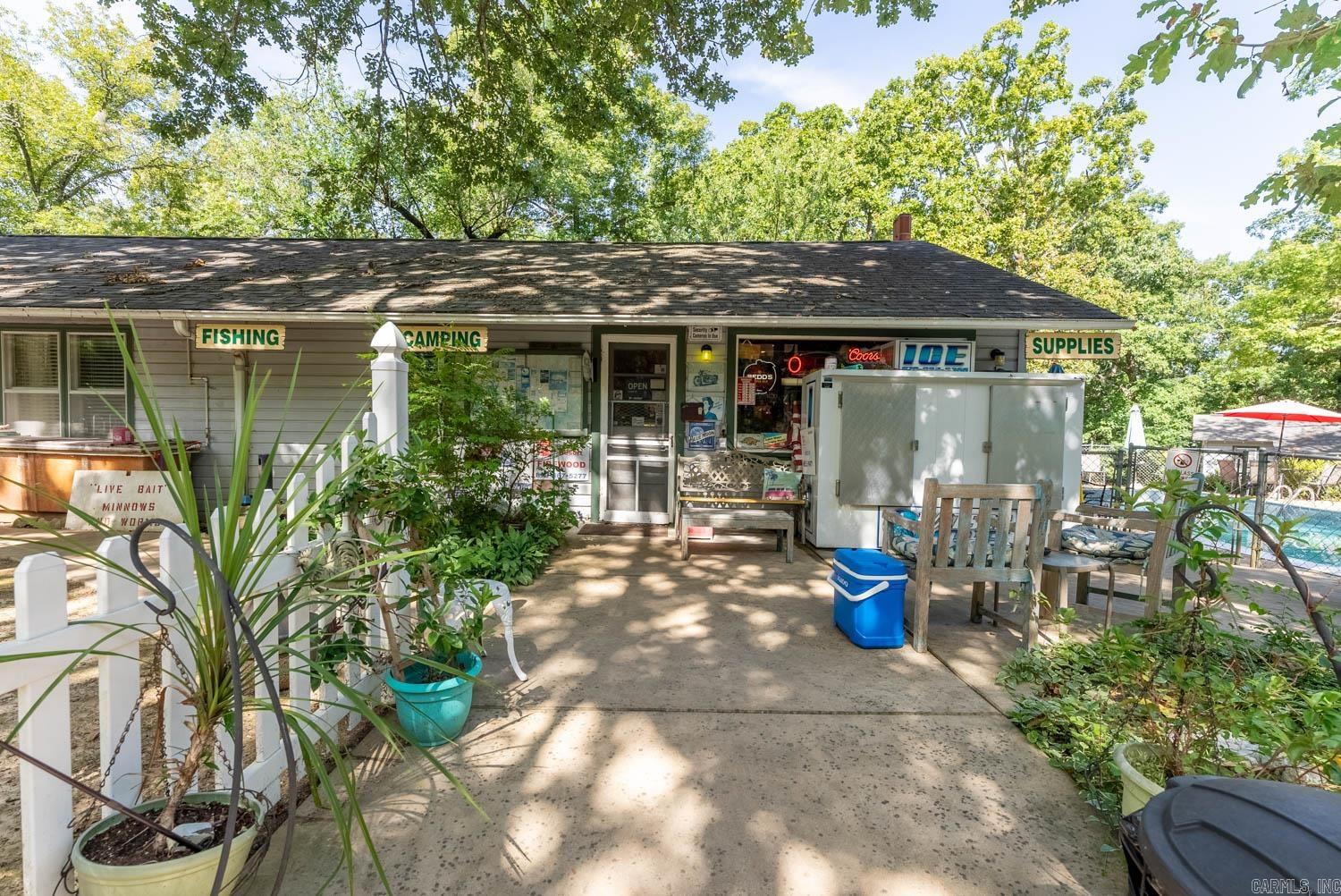 Metes & Bounds - Commercial Sale