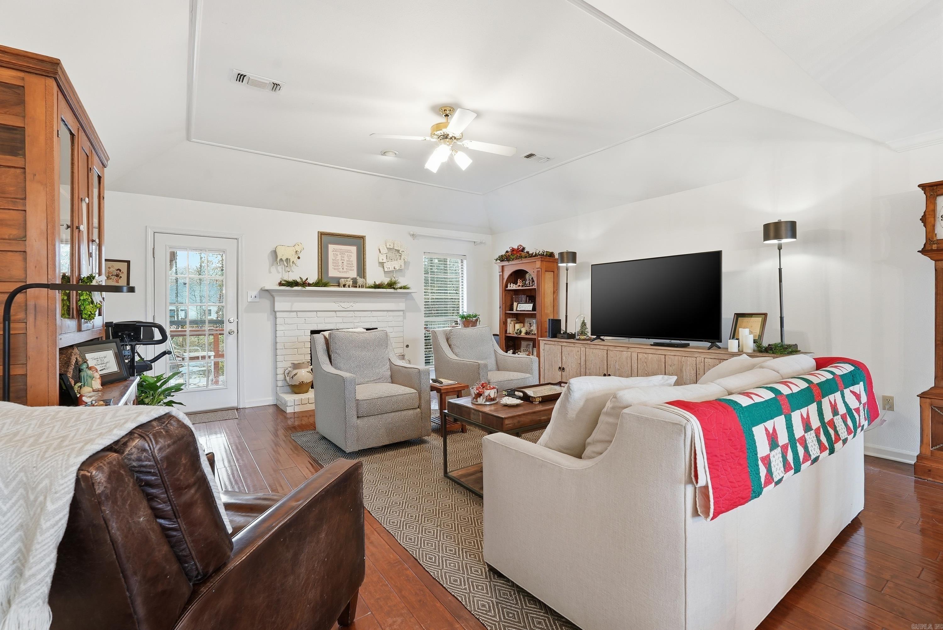 COBBLESTONE - Residential