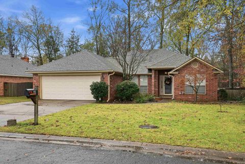 Photo of 2913 Joanna Drive Dr, Conway, AR 72034 (MLS # 25049478)