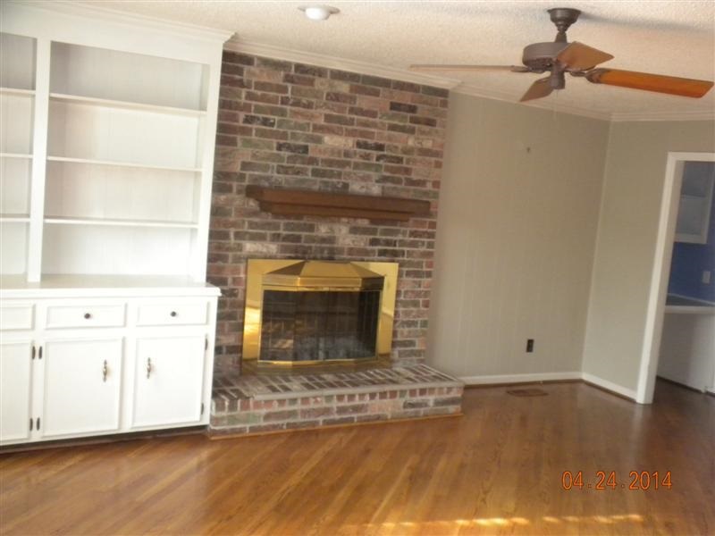 Marlowe Manor - Residential