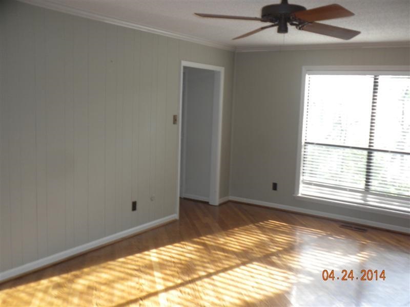 Marlowe Manor - Residential