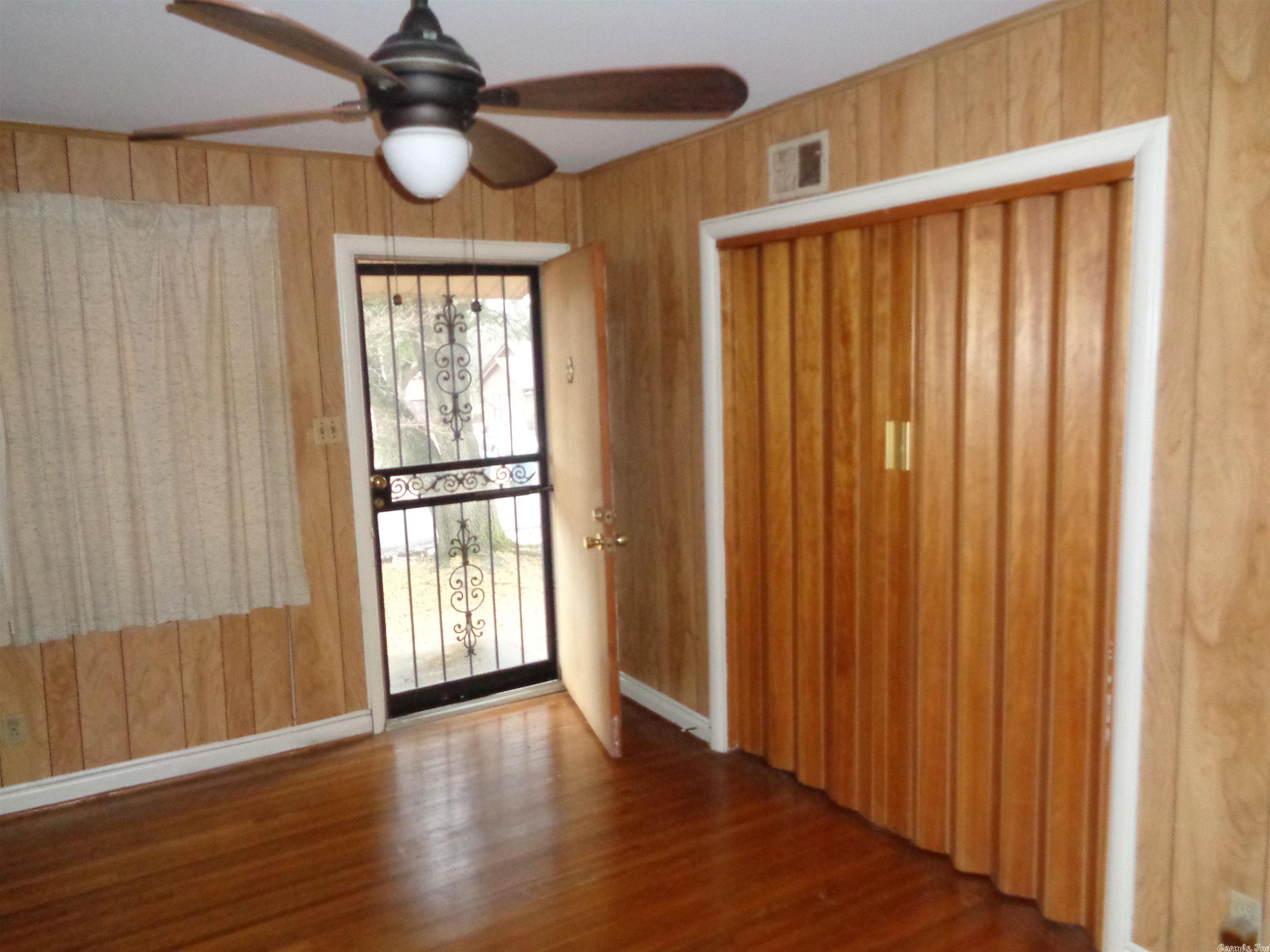 Adams Replat No 1 - Residential Lease