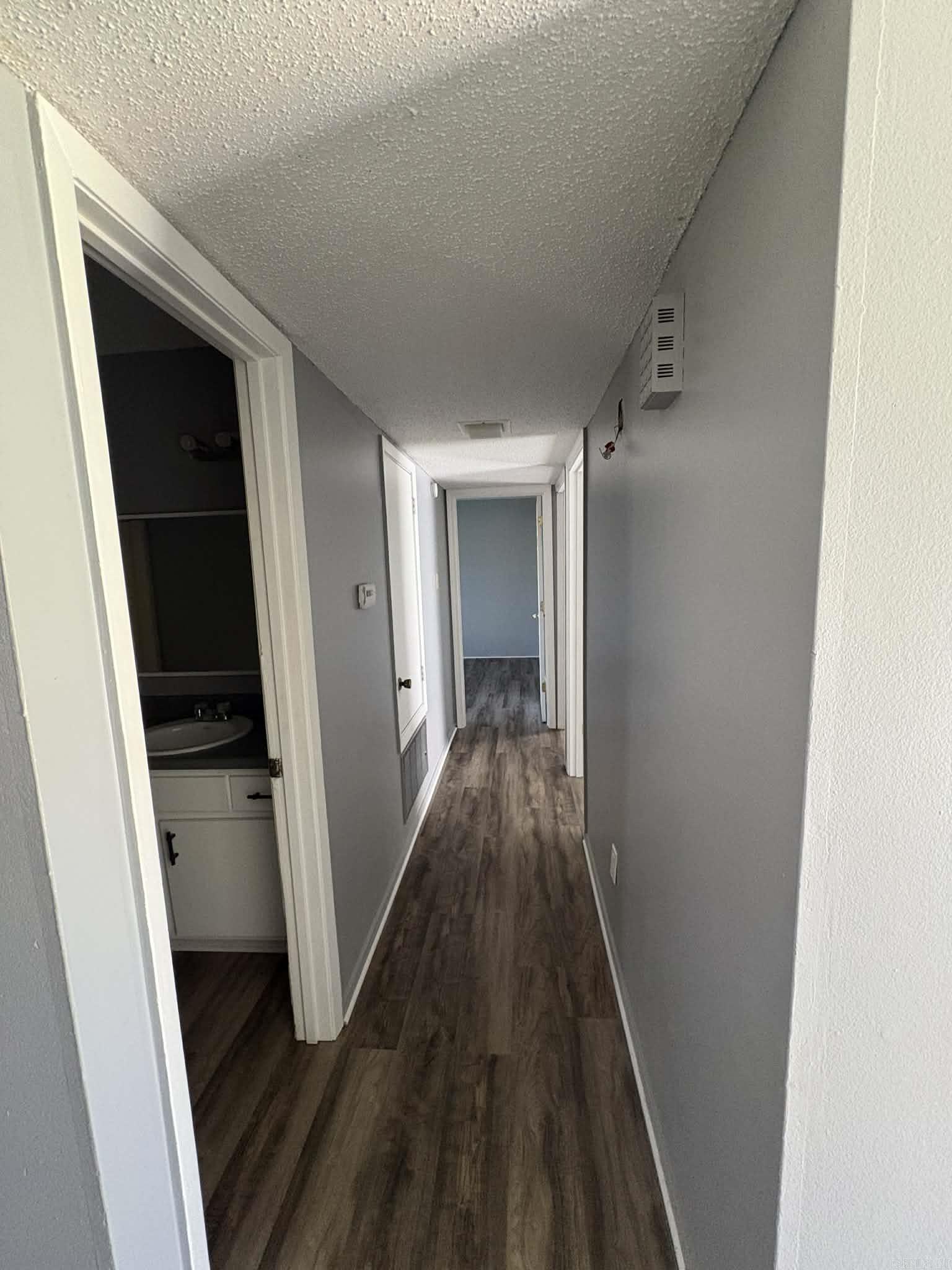 MEADOWLARK - Residential