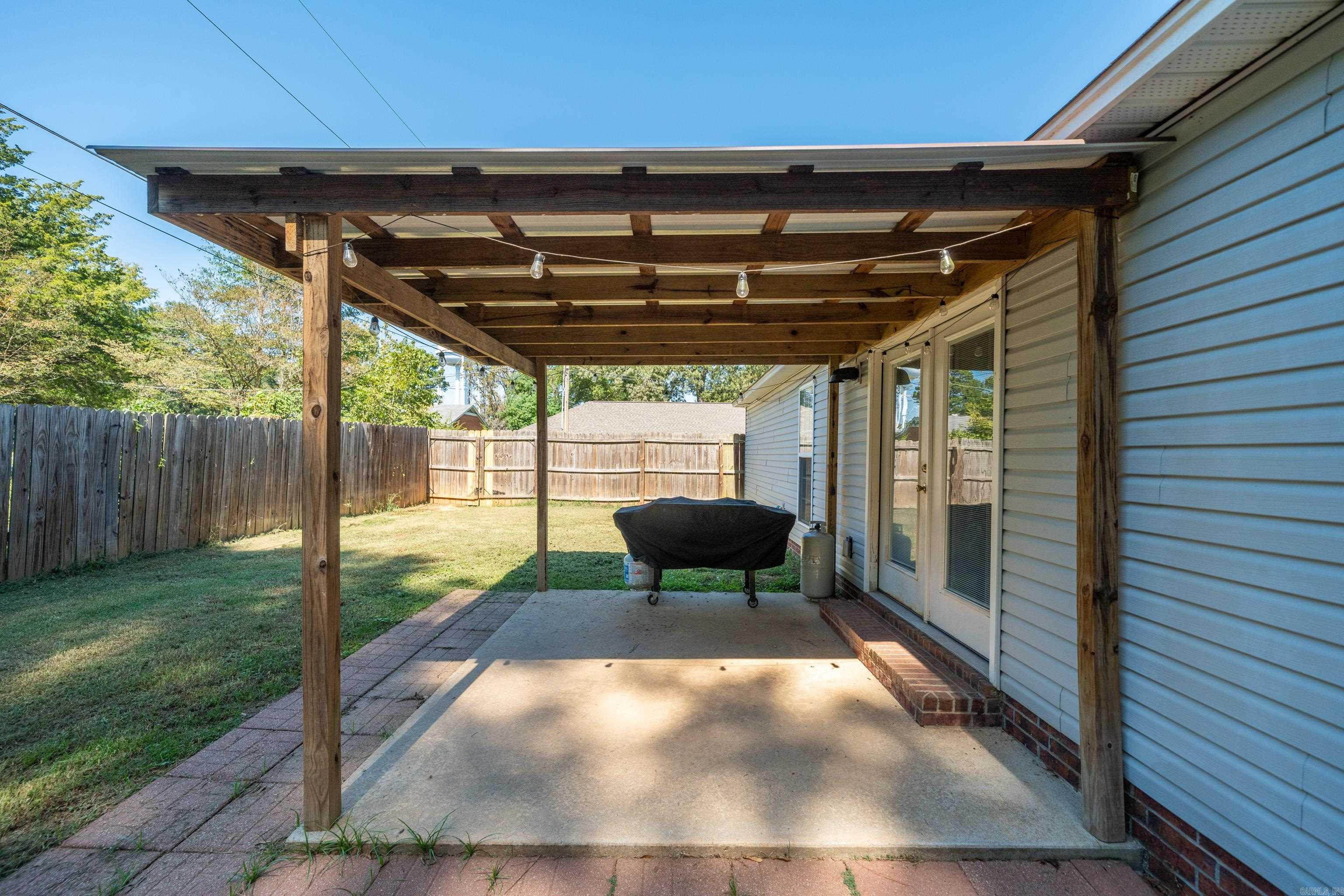 PINE GROVE - Residential