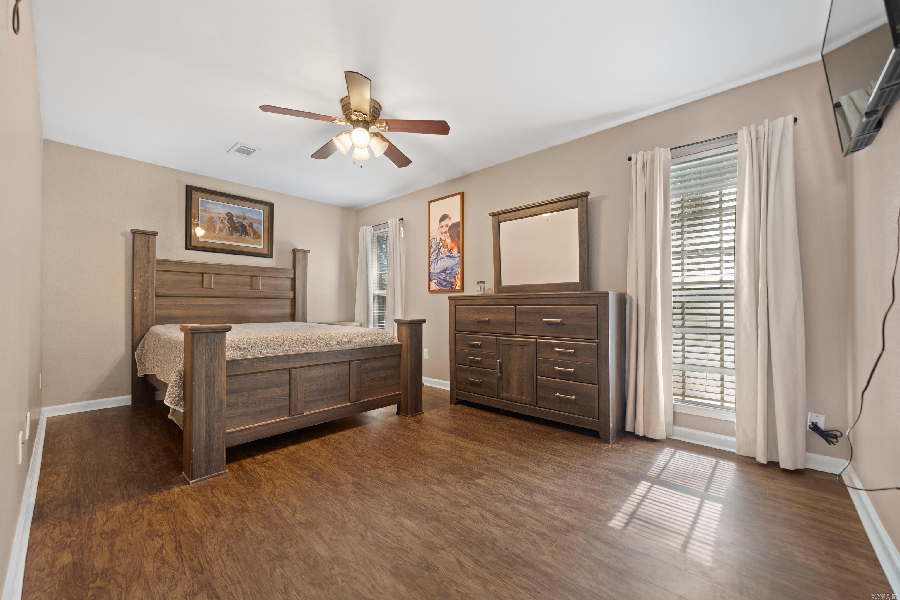 PINE GROVE - Residential