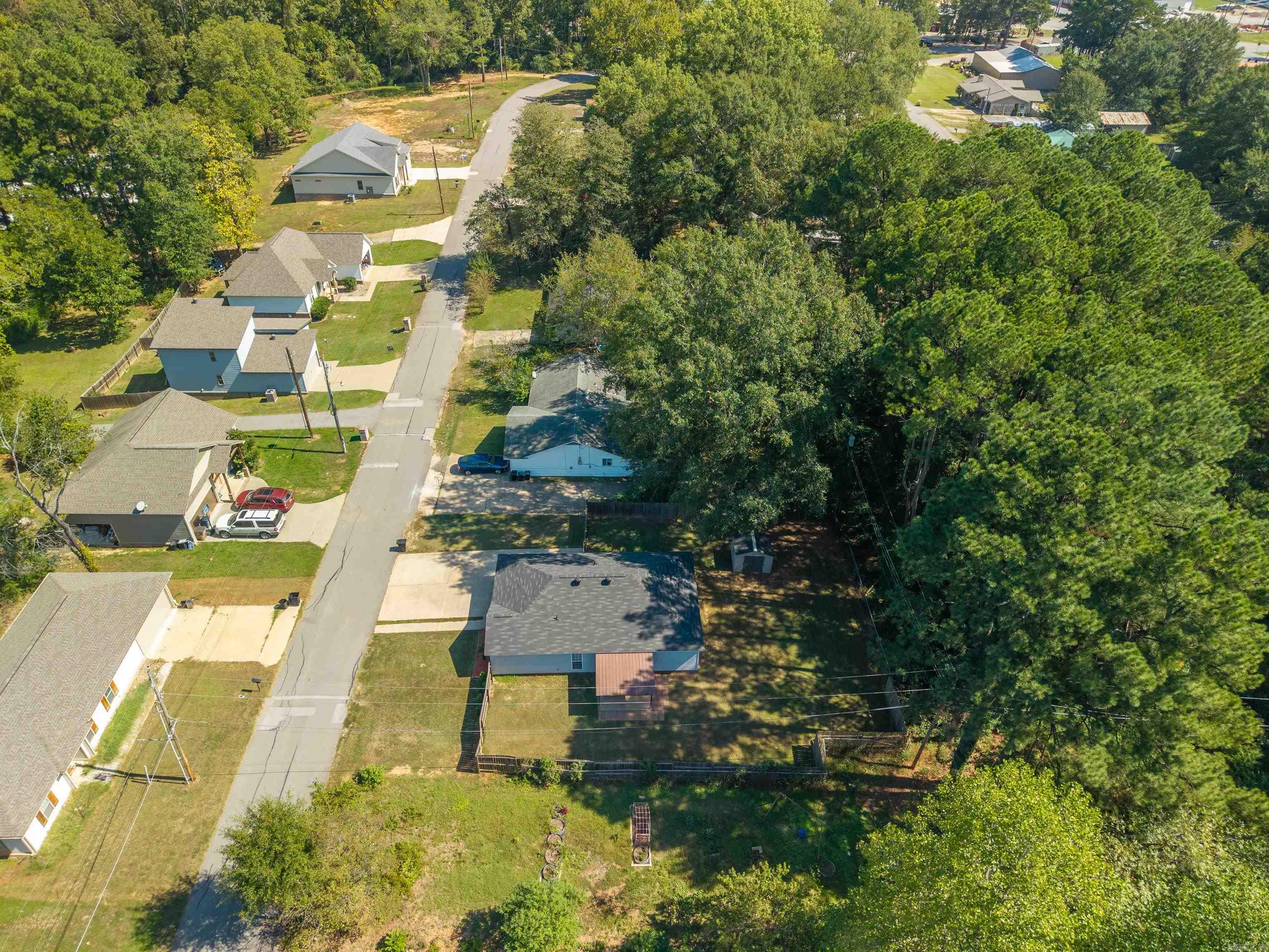 PINE GROVE - Residential