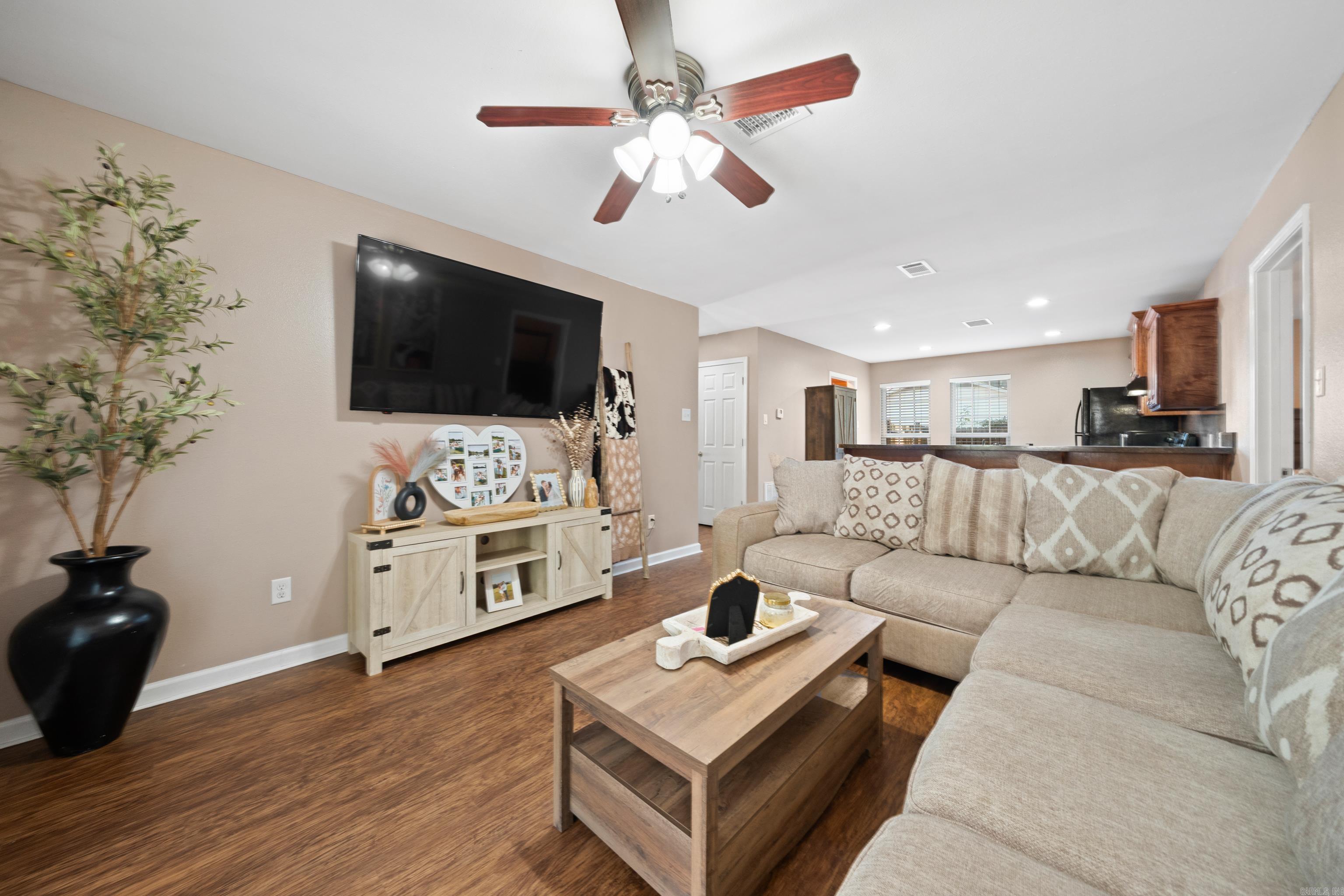 PINE GROVE - Residential