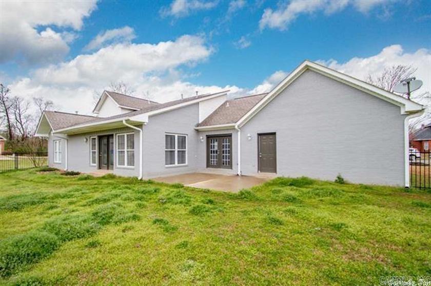 Longhills Village - Residential Lease