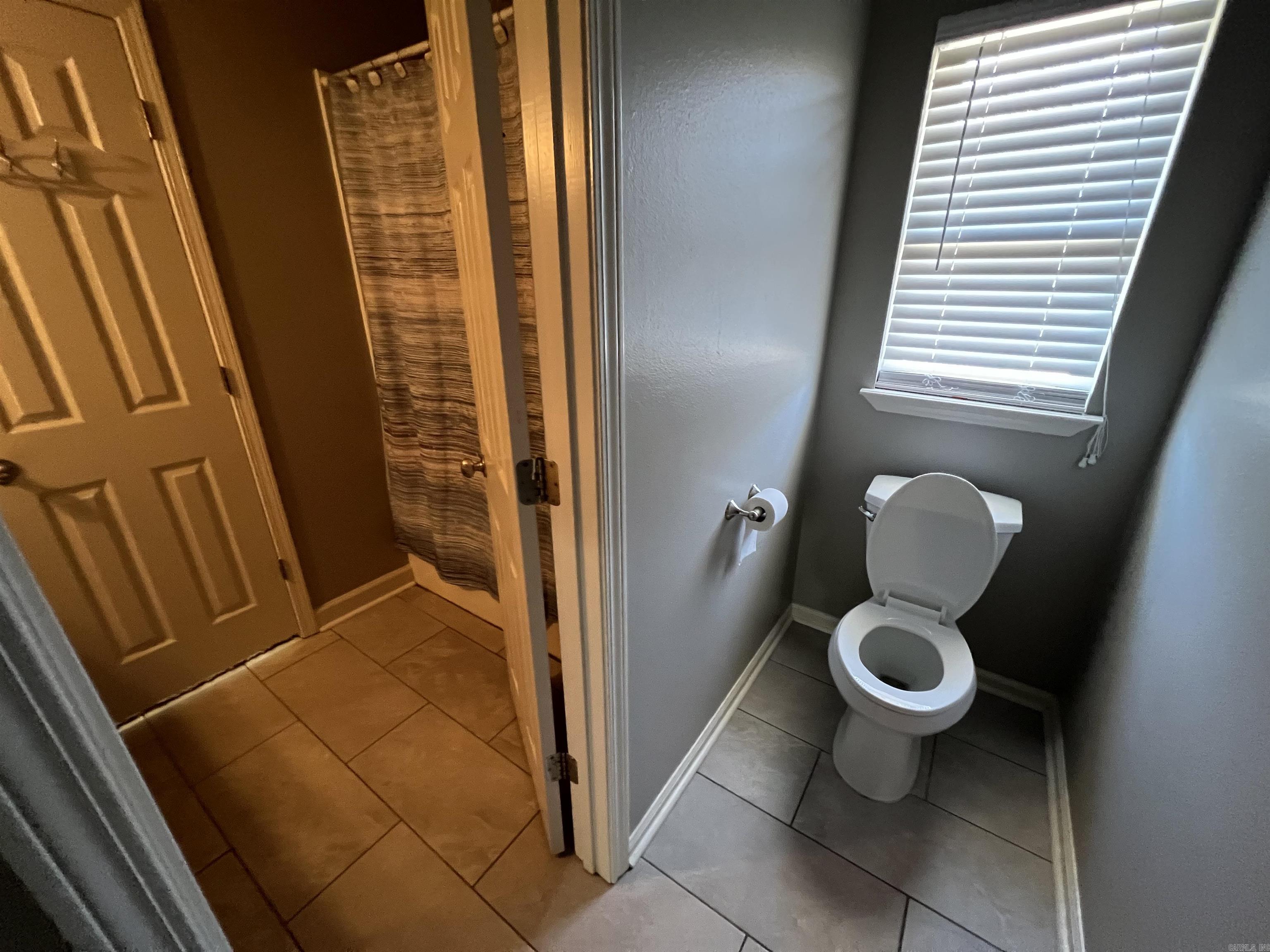 Longhills Village - Residential Lease