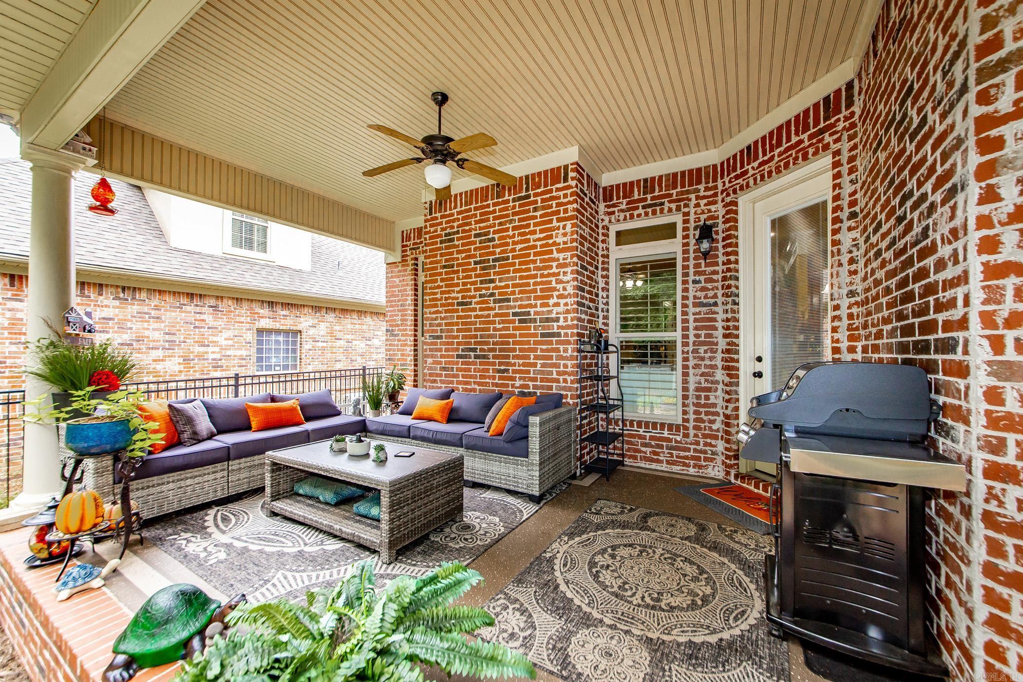 GREYSTONE - Residential