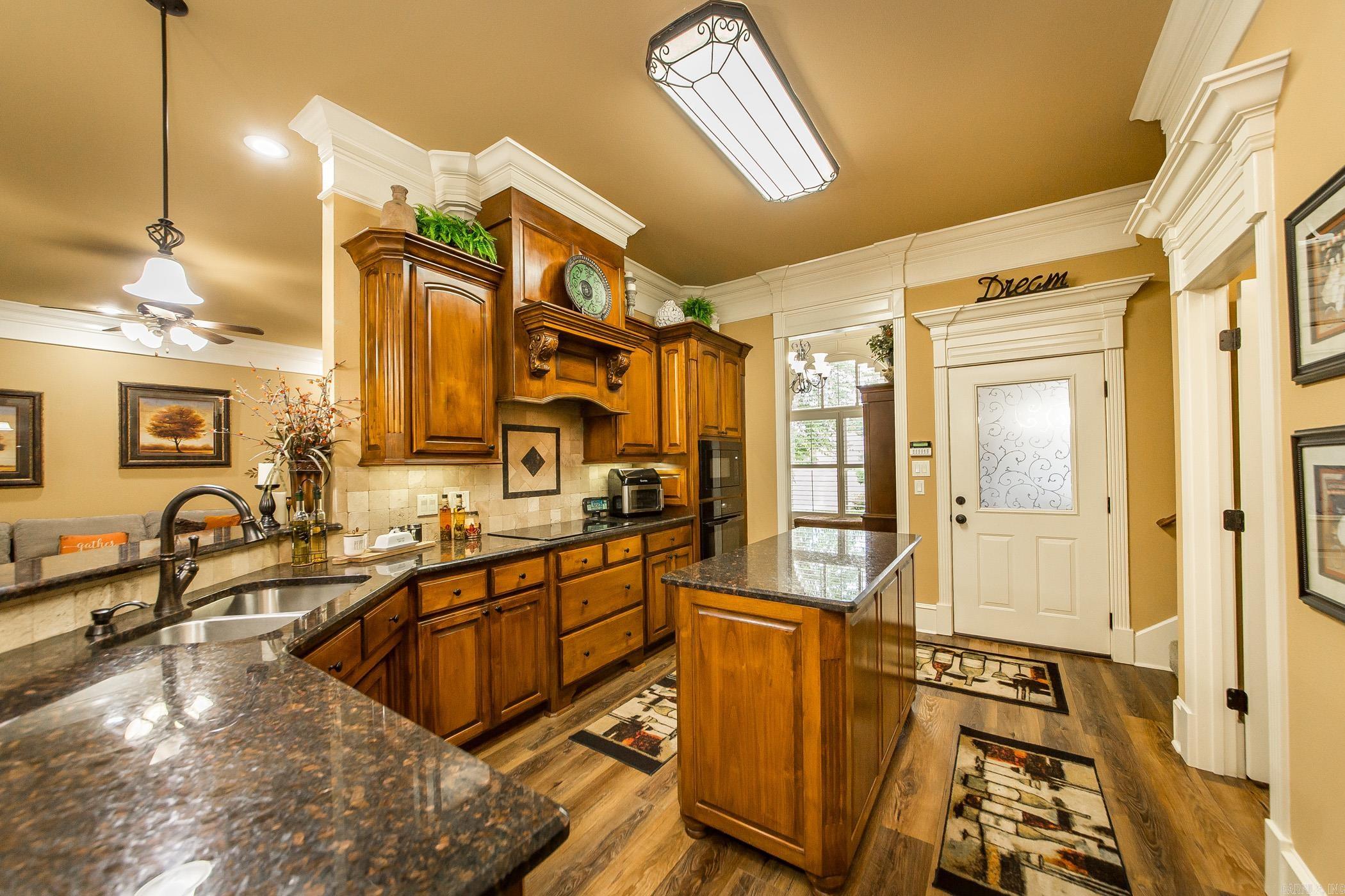 GREYSTONE - Residential