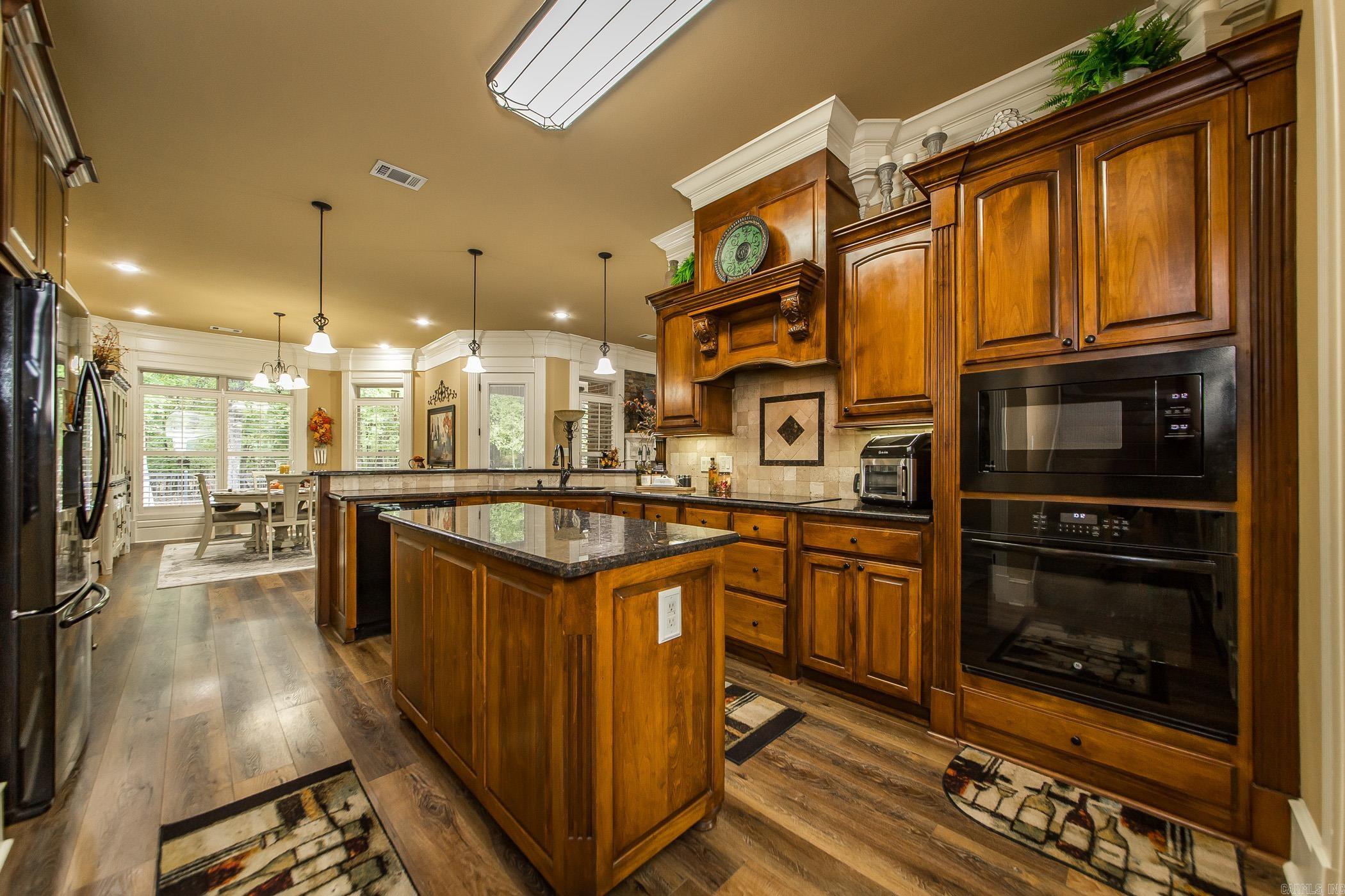 GREYSTONE - Residential