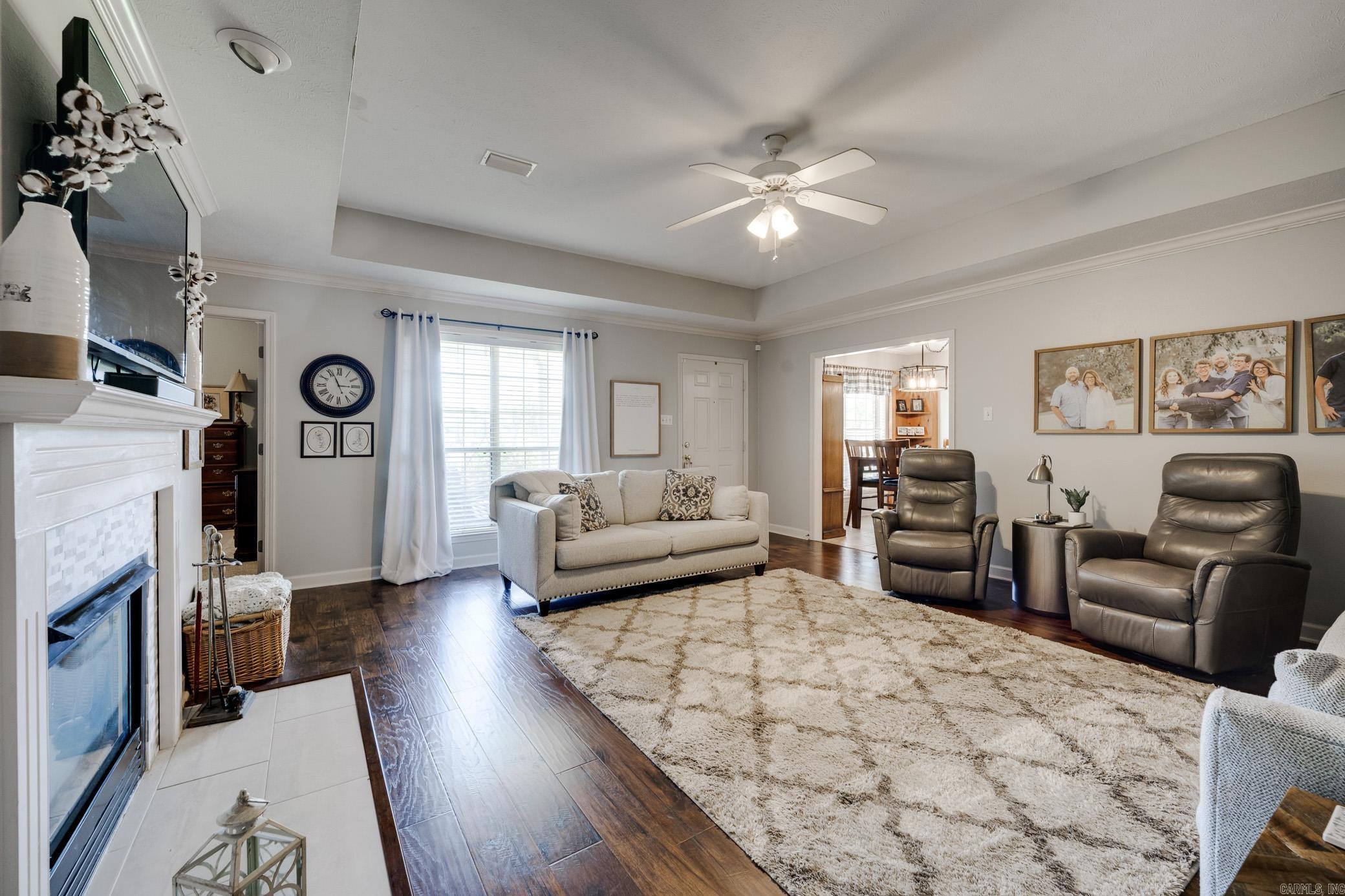 NORTHLAKE - Residential