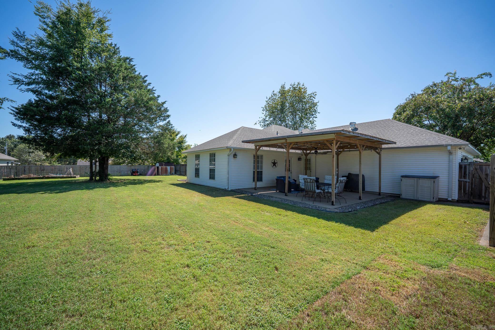 NORTHLAKE - Residential