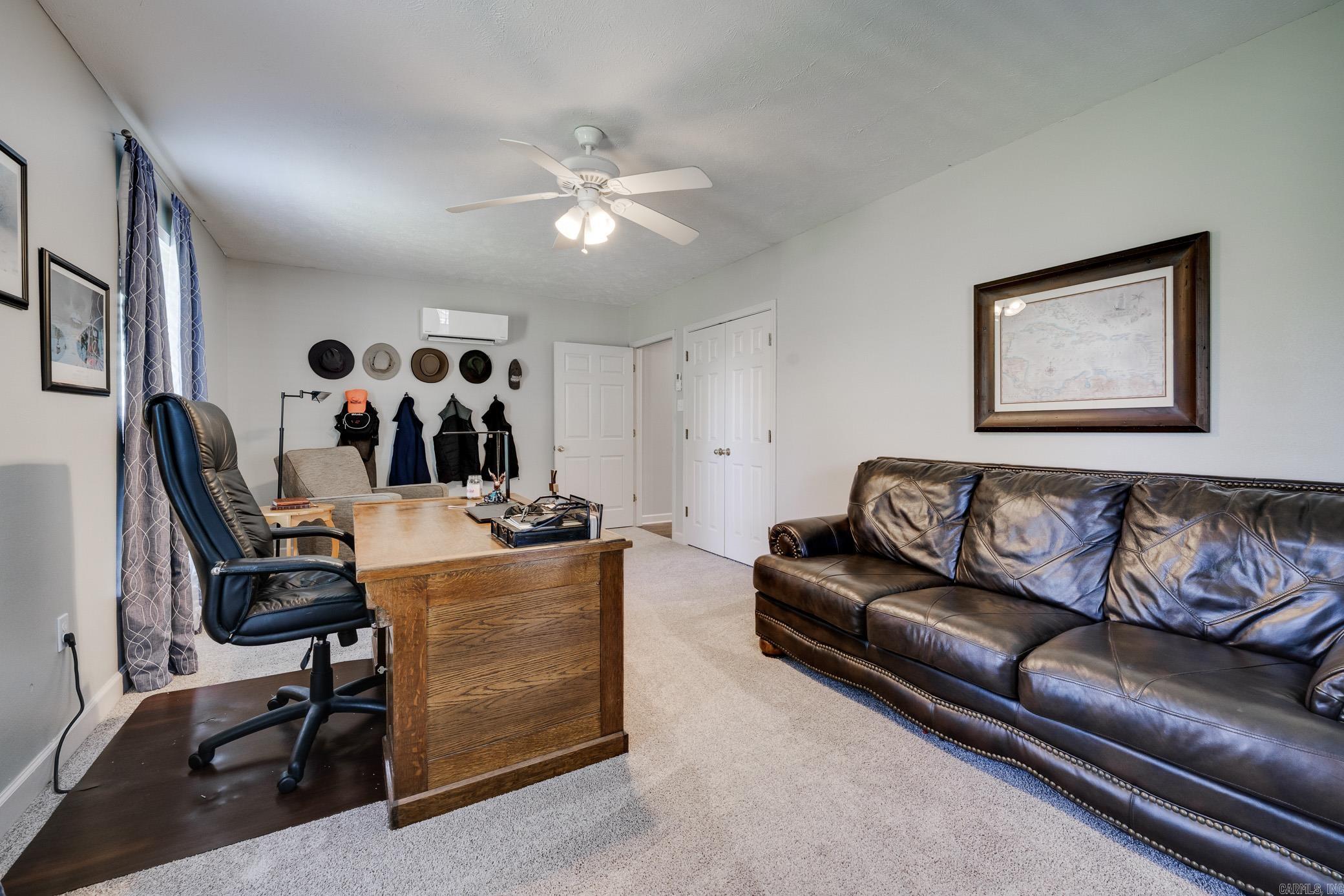 NORTHLAKE - Residential