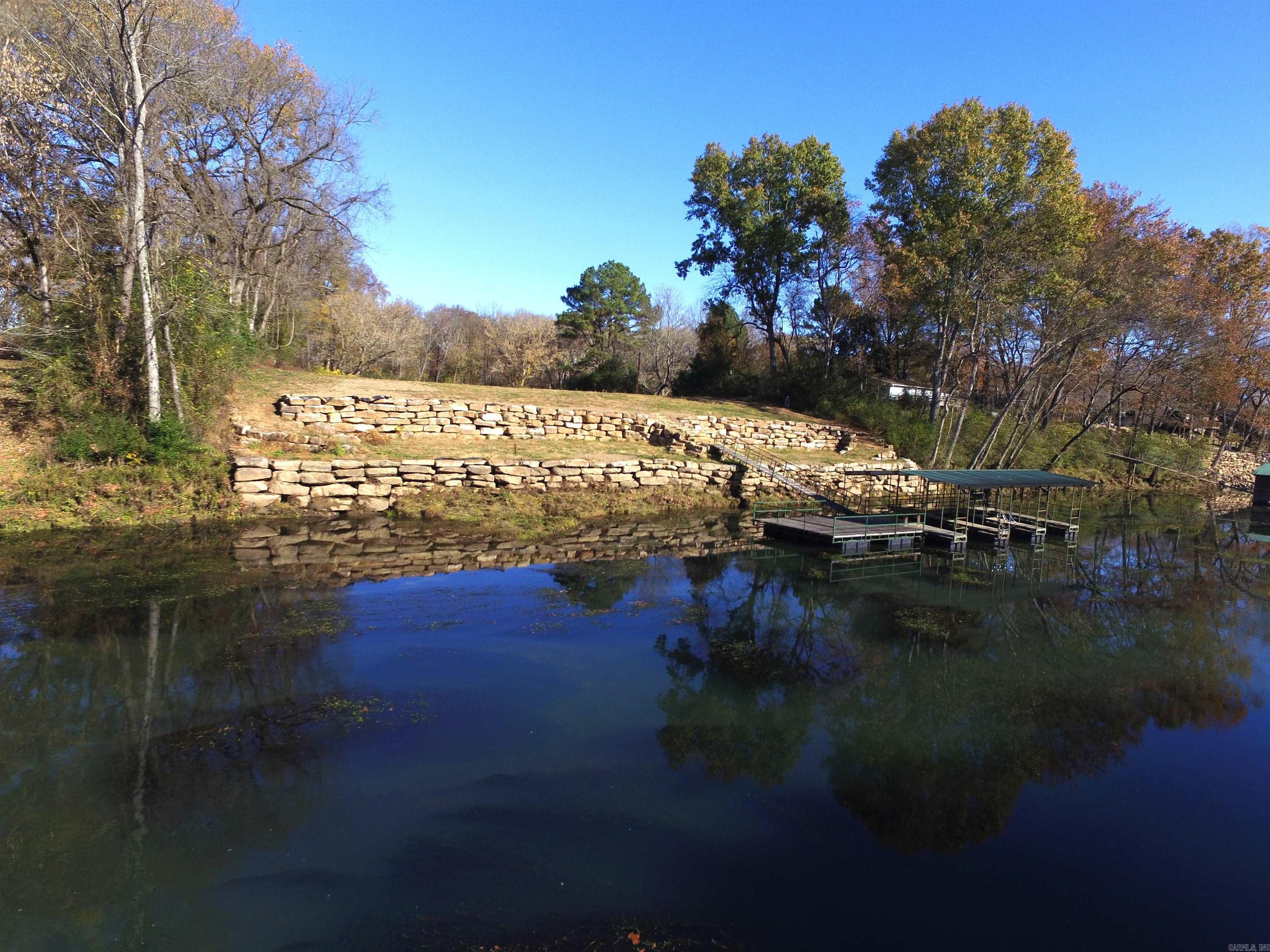 RIVER BEND - Land