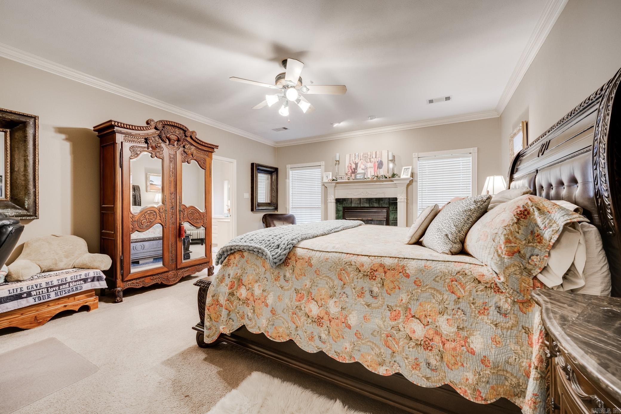 Royal Oaks - Residential