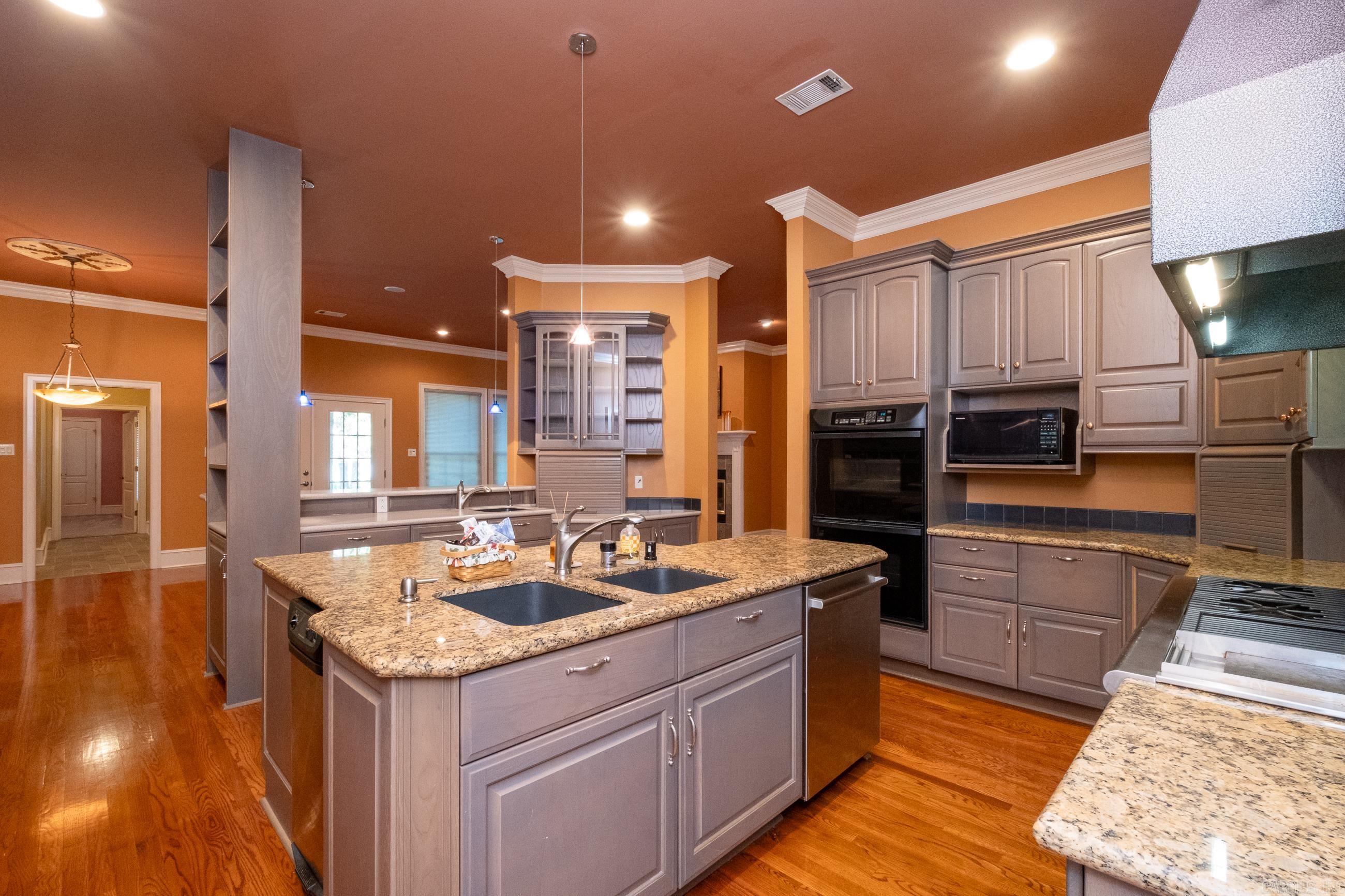 Savannah Park - Residential