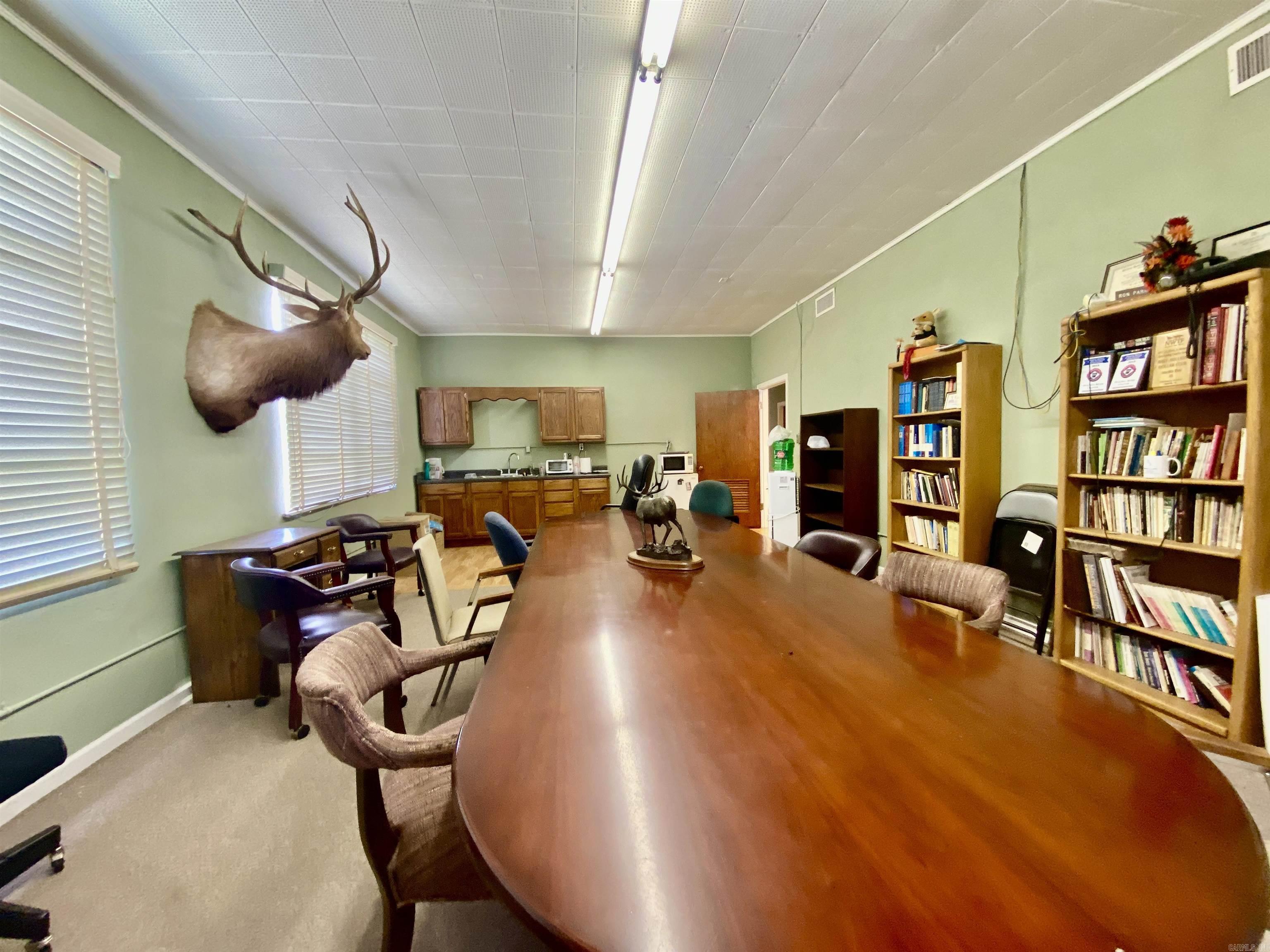 Lund and Hill Origtownmal - Commercial Sale