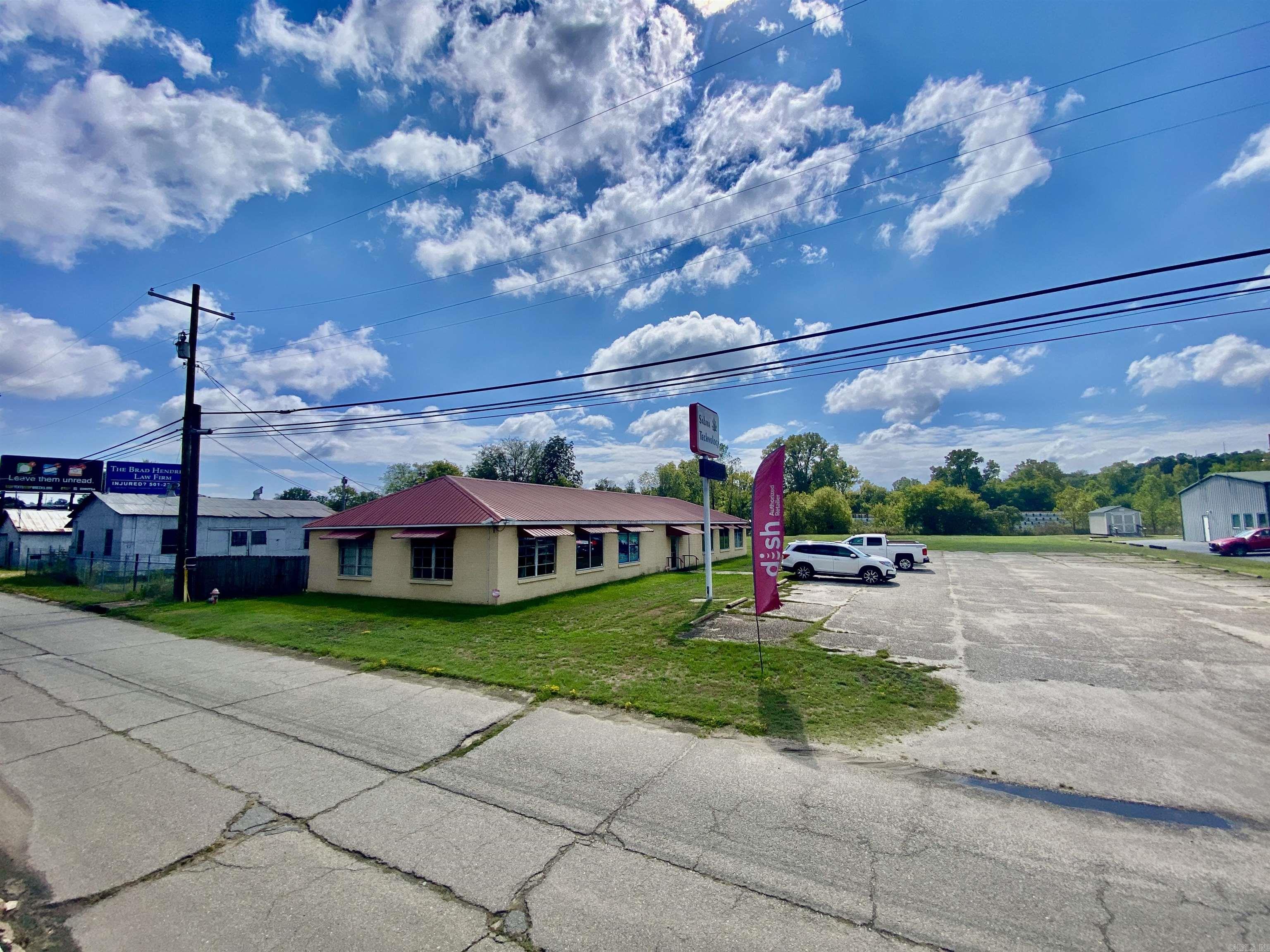 Lund and Hill Origtownmal - Commercial Sale