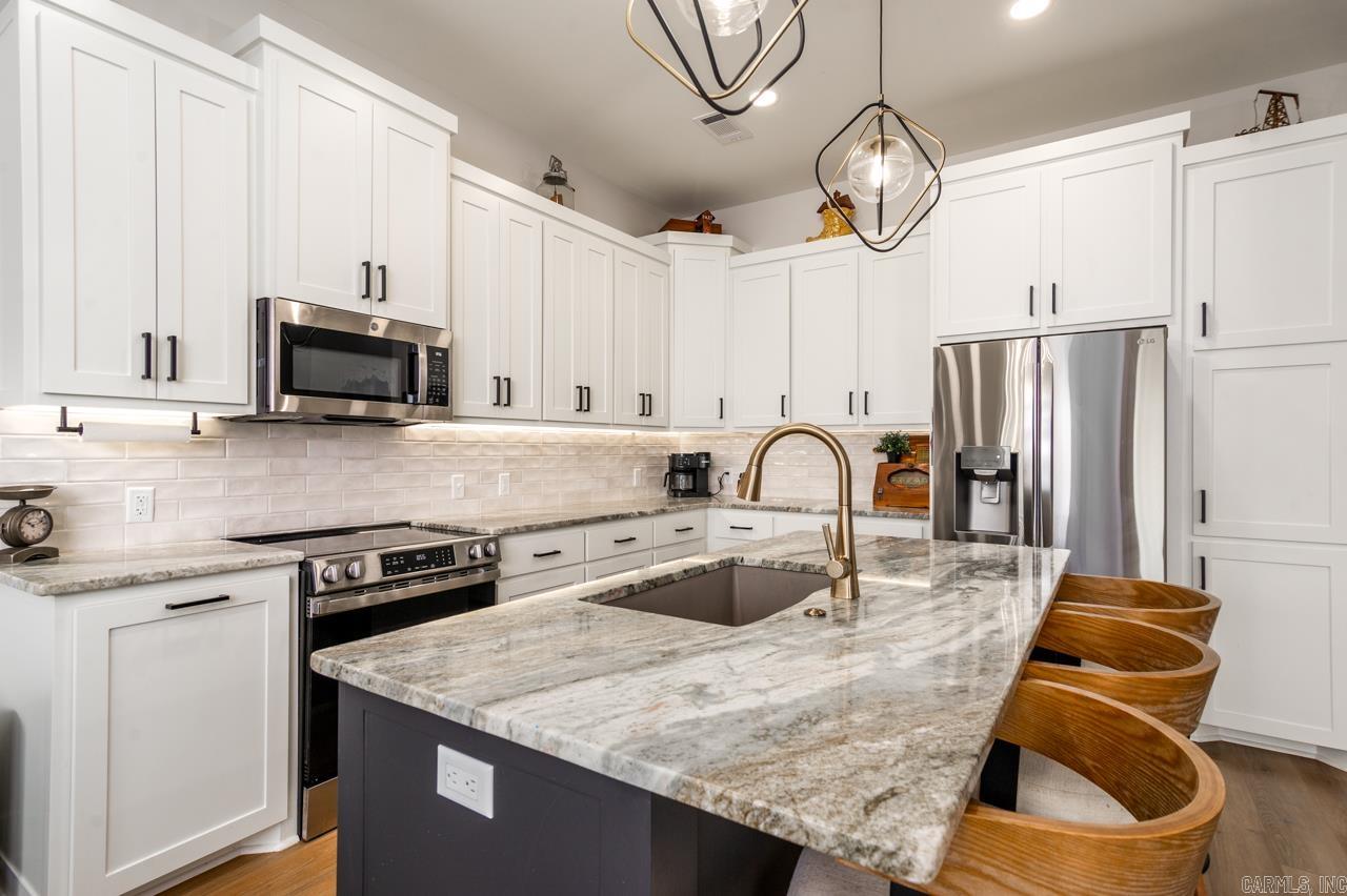 East Meadow - Residential