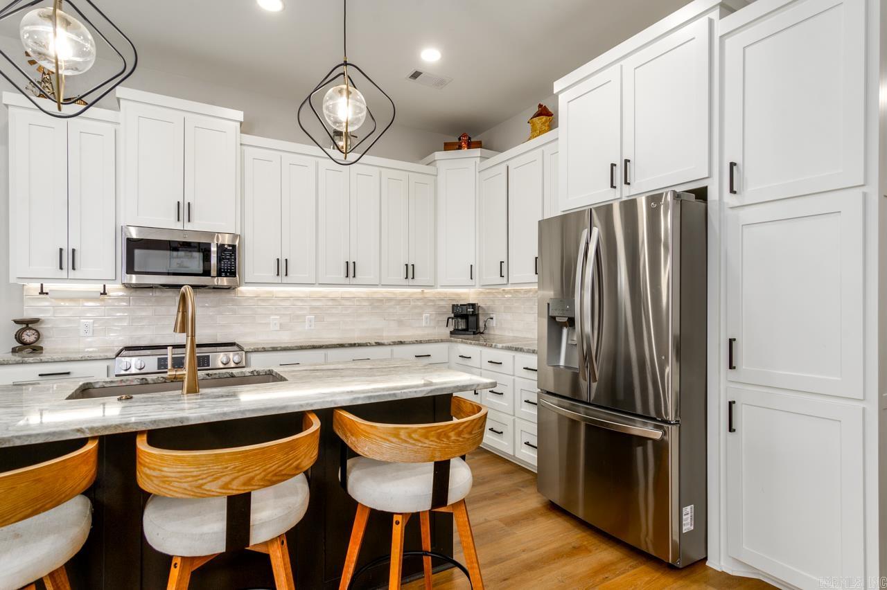 East Meadow - Residential