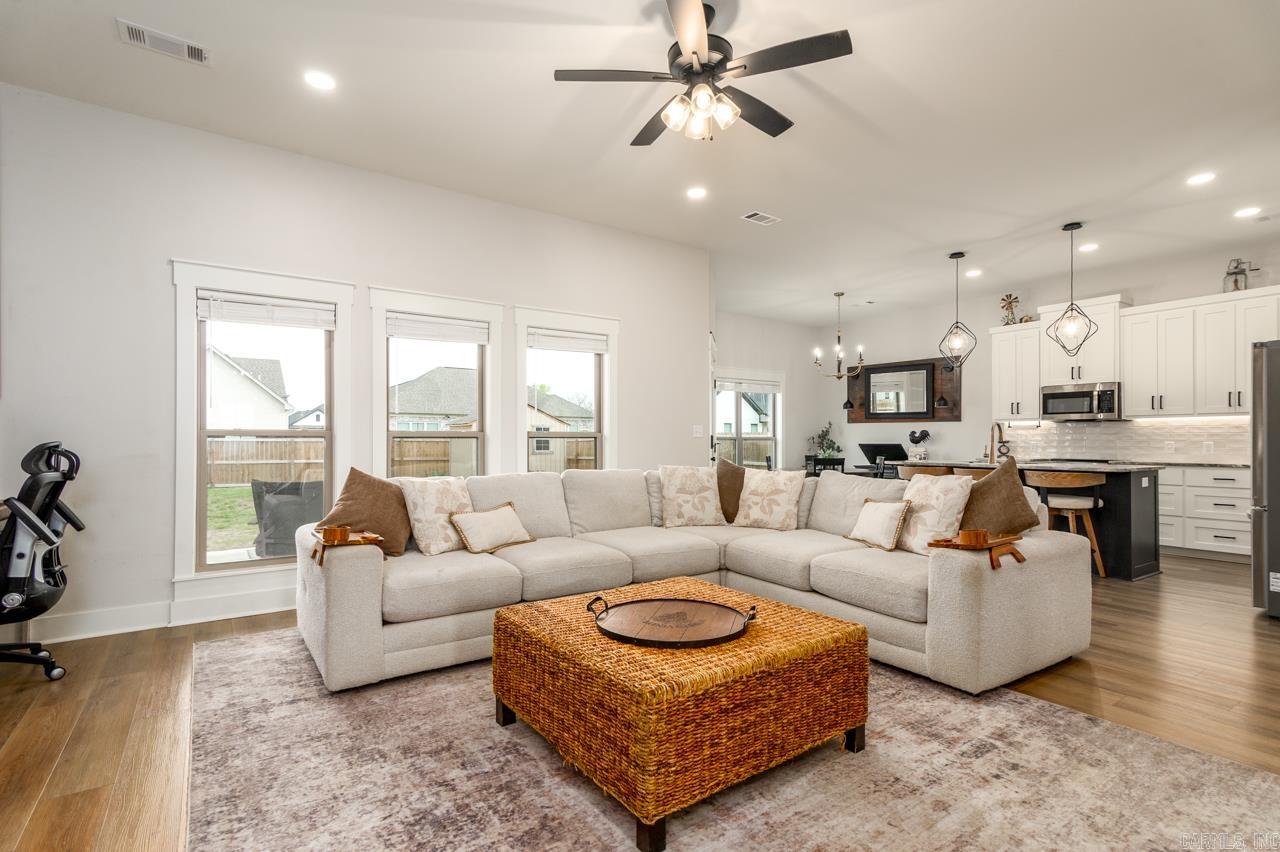 East Meadow - Residential