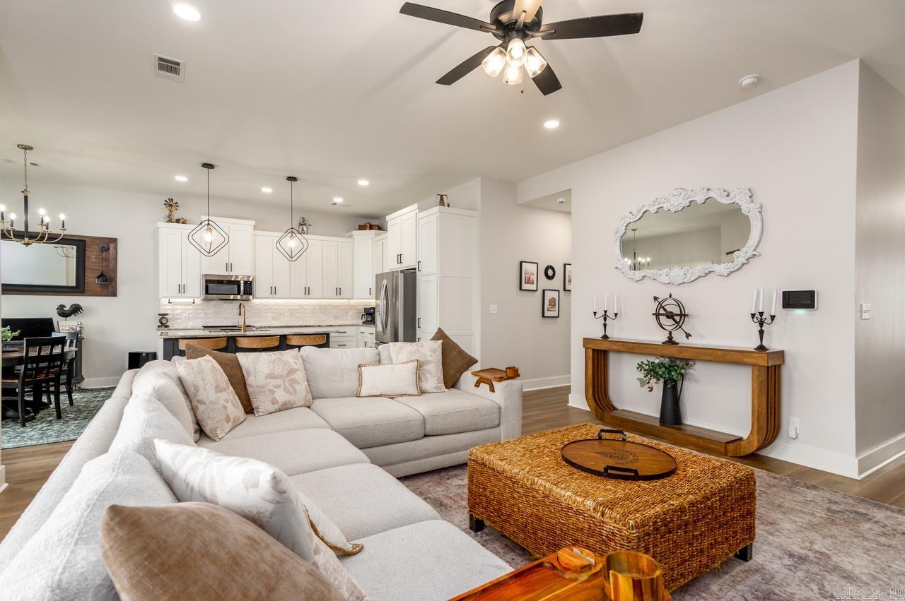 East Meadow - Residential