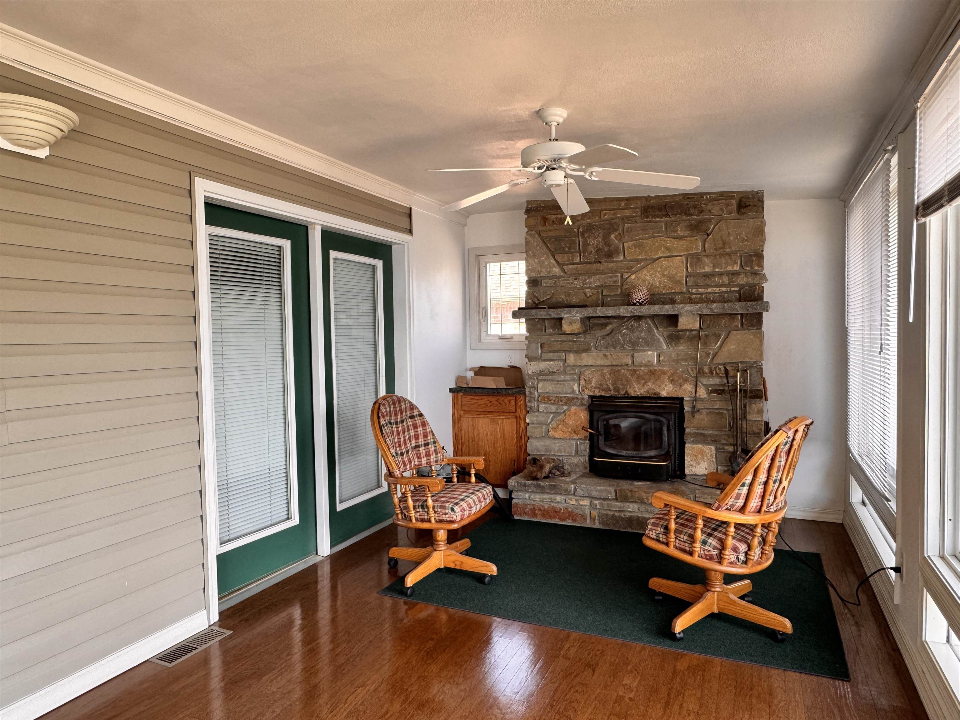 WINNIPESUKEE - Residential