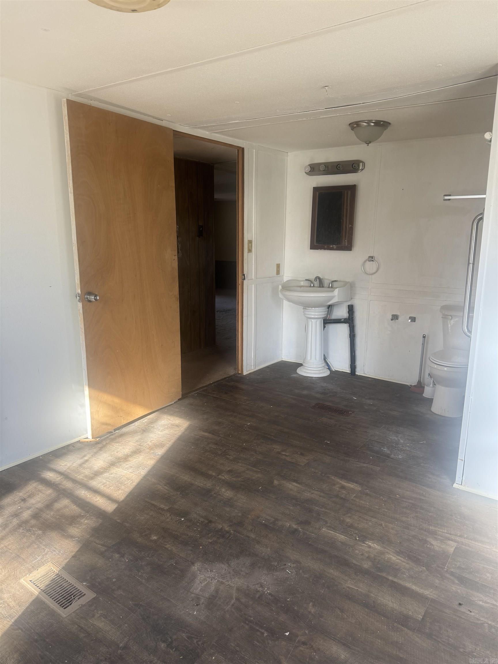 Metes & Bounds - Residential