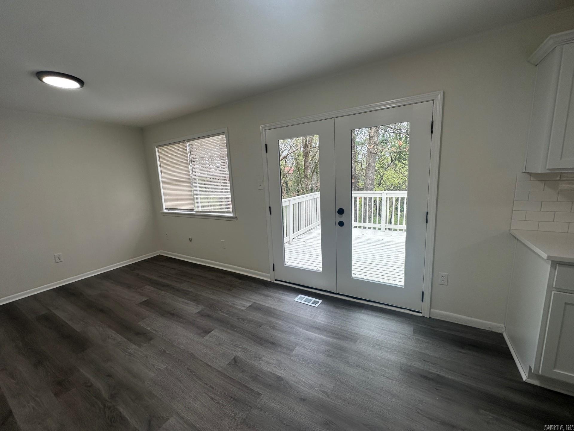 PARK HILL ADDN TO LR - Residential