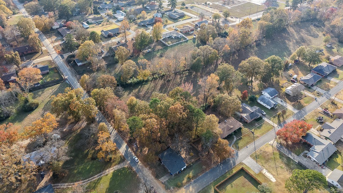 BROWN & SUGGS - Residential