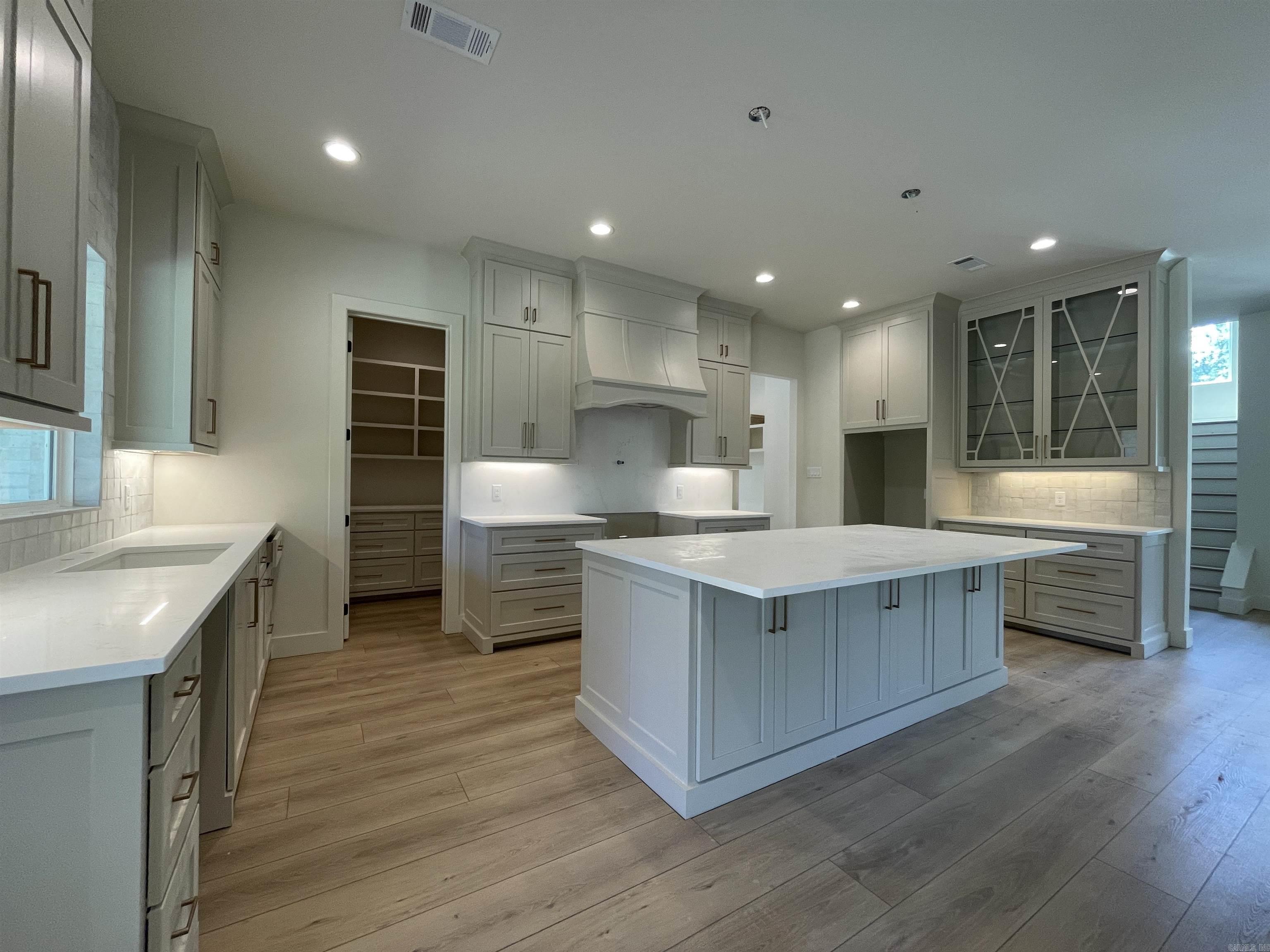 WATERVIEW ESTATES - Residential