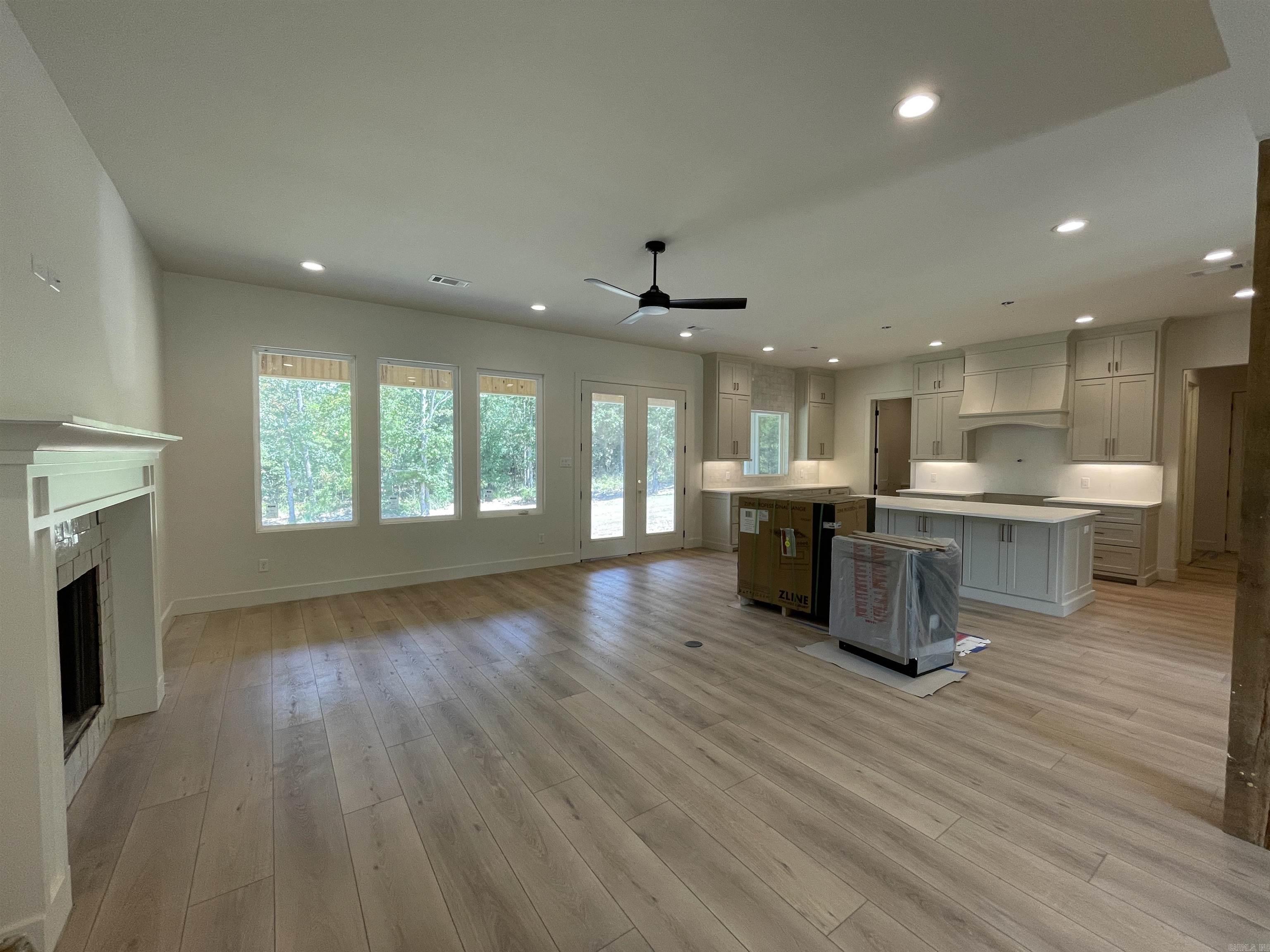 WATERVIEW ESTATES - Residential