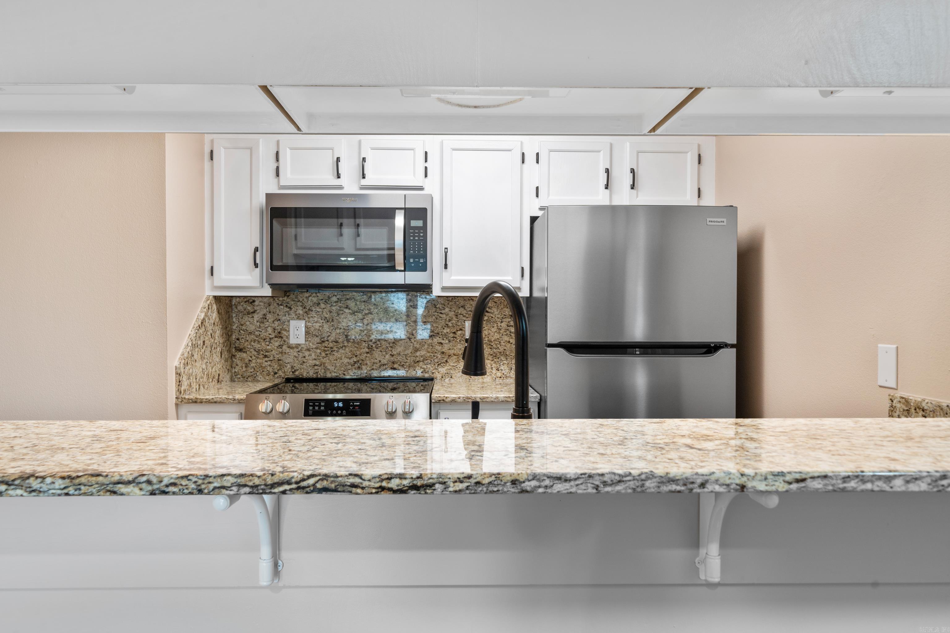 EMERALD ISLE HPR - Residential