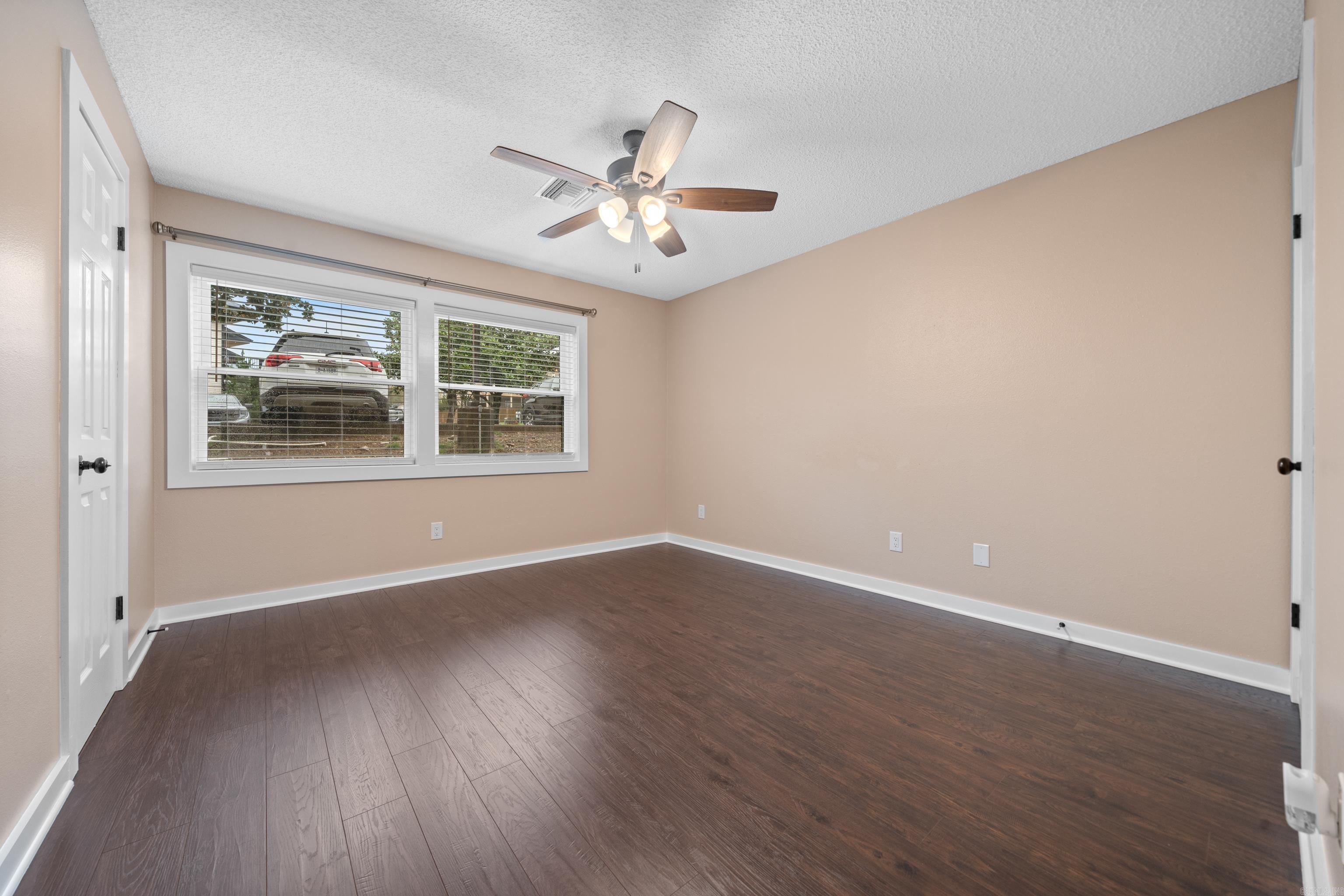 EMERALD ISLE HPR - Residential