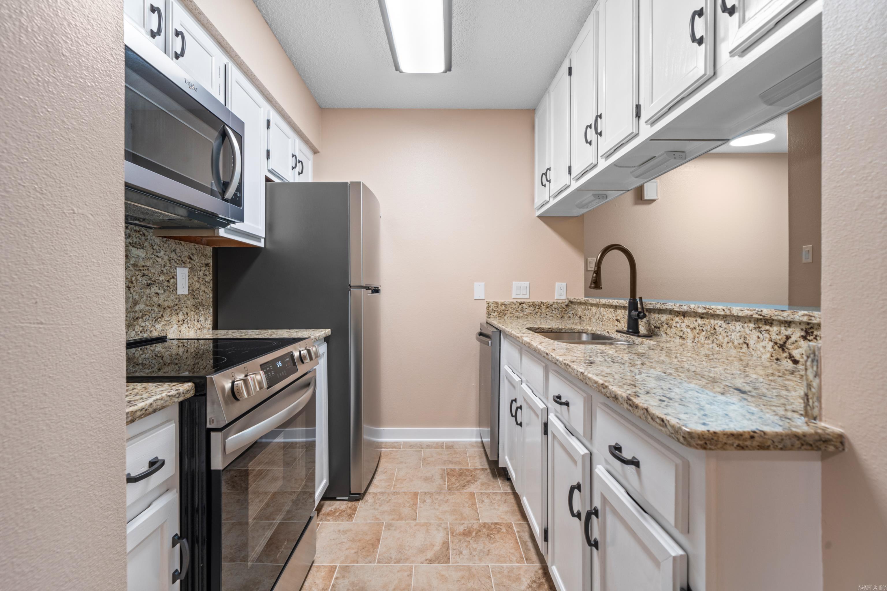 EMERALD ISLE HPR - Residential