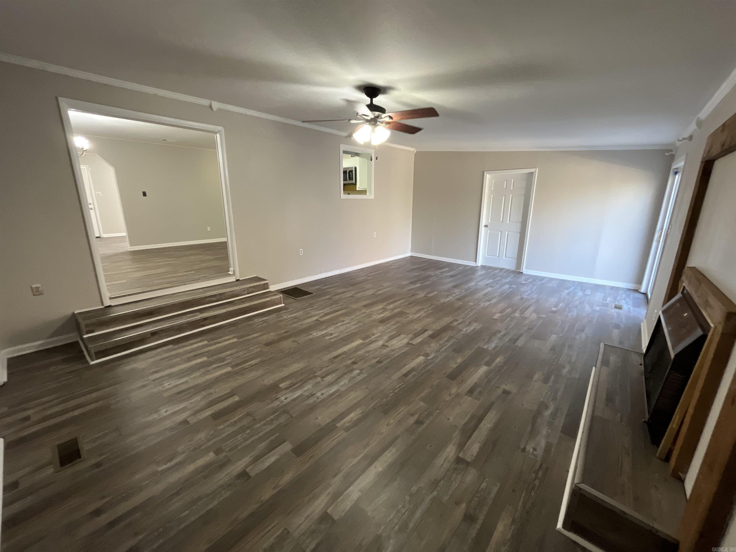 Midland Farms - Residential Lease