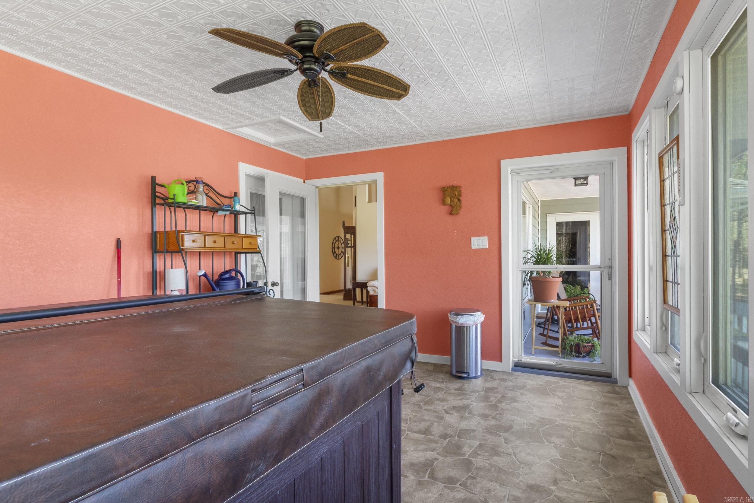 Mountain Ranch - Residential