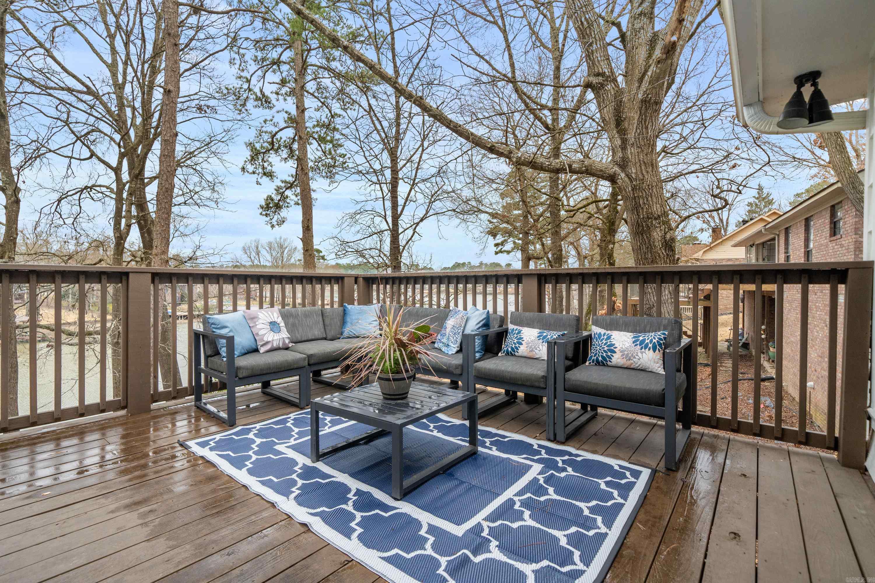 Driftwood Point - Residential